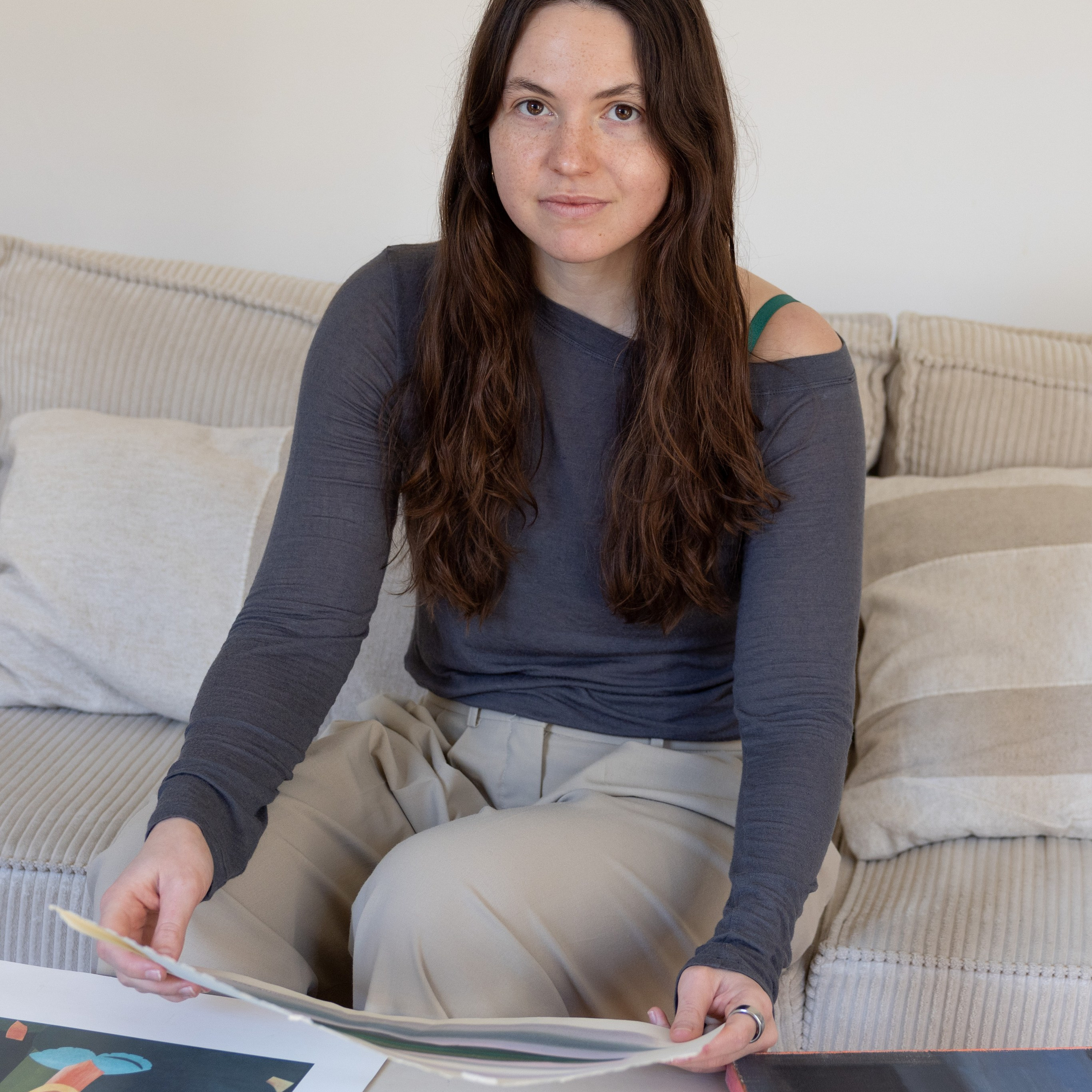 Evgeniia — collectionneuse d’art à Paris. Photographe à Paris