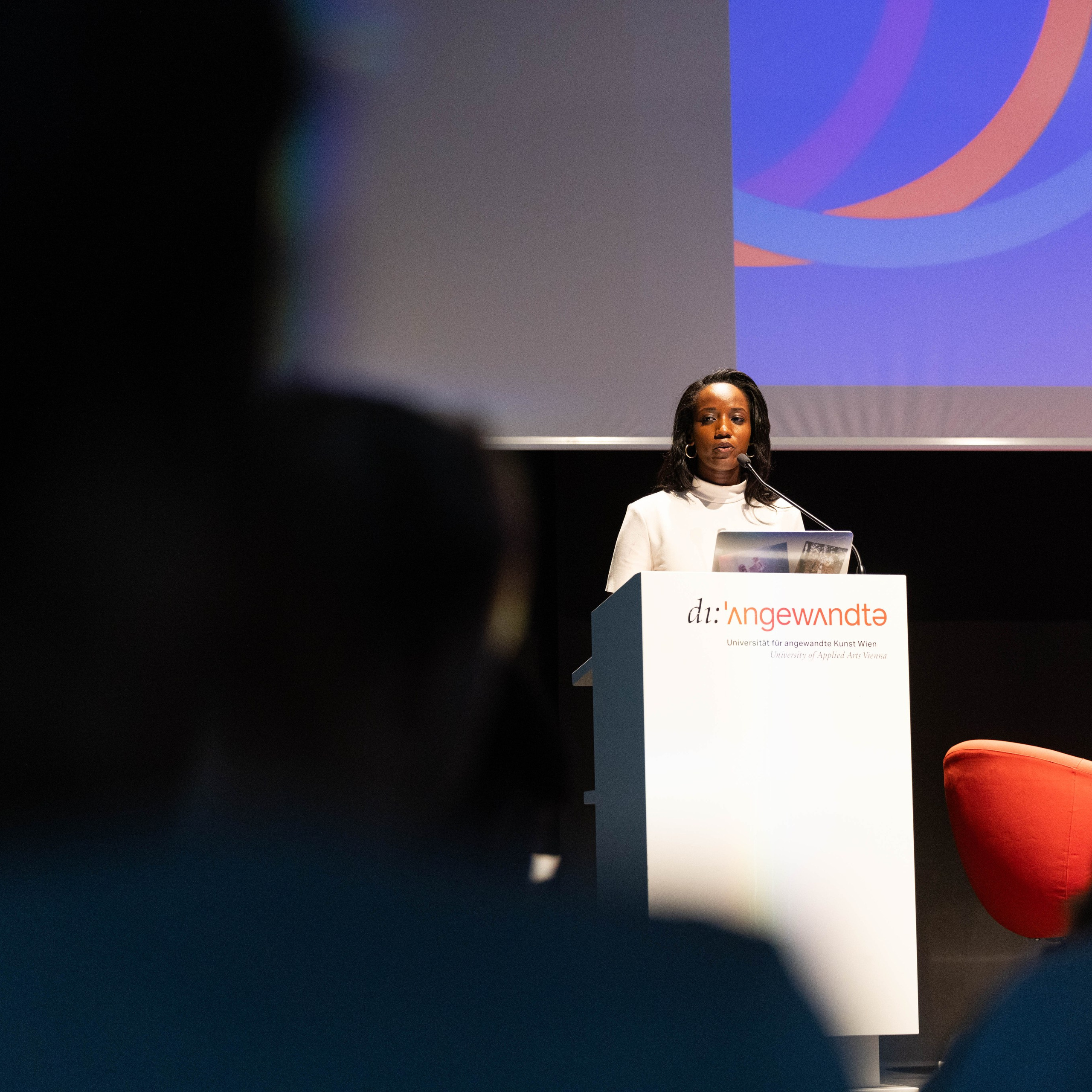 Conférence sur les prisonniers politiques, Vienne. Photographe à Paris