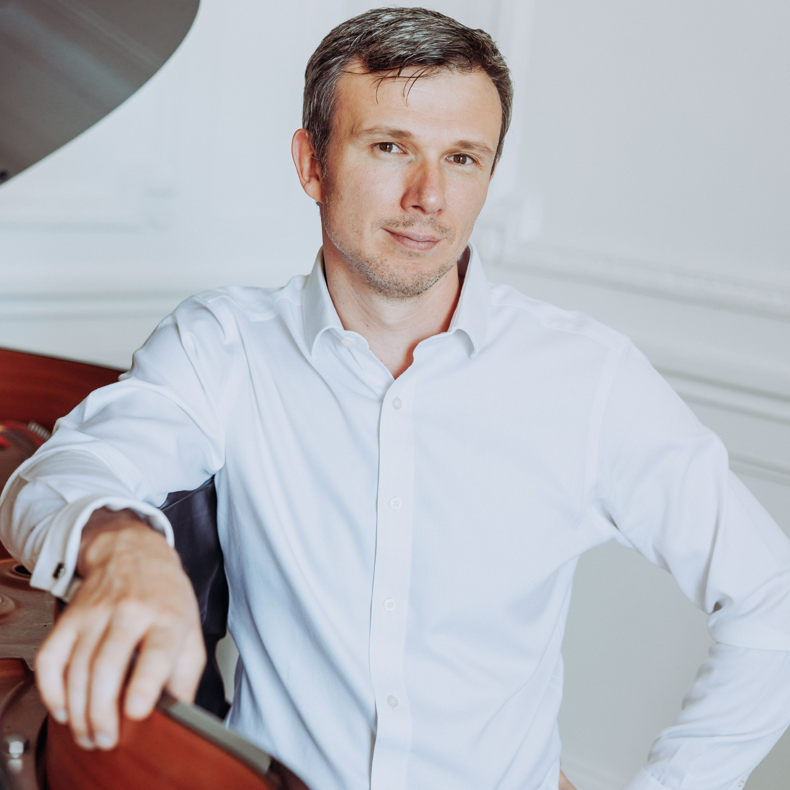 Alexandr. Photographe à Paris