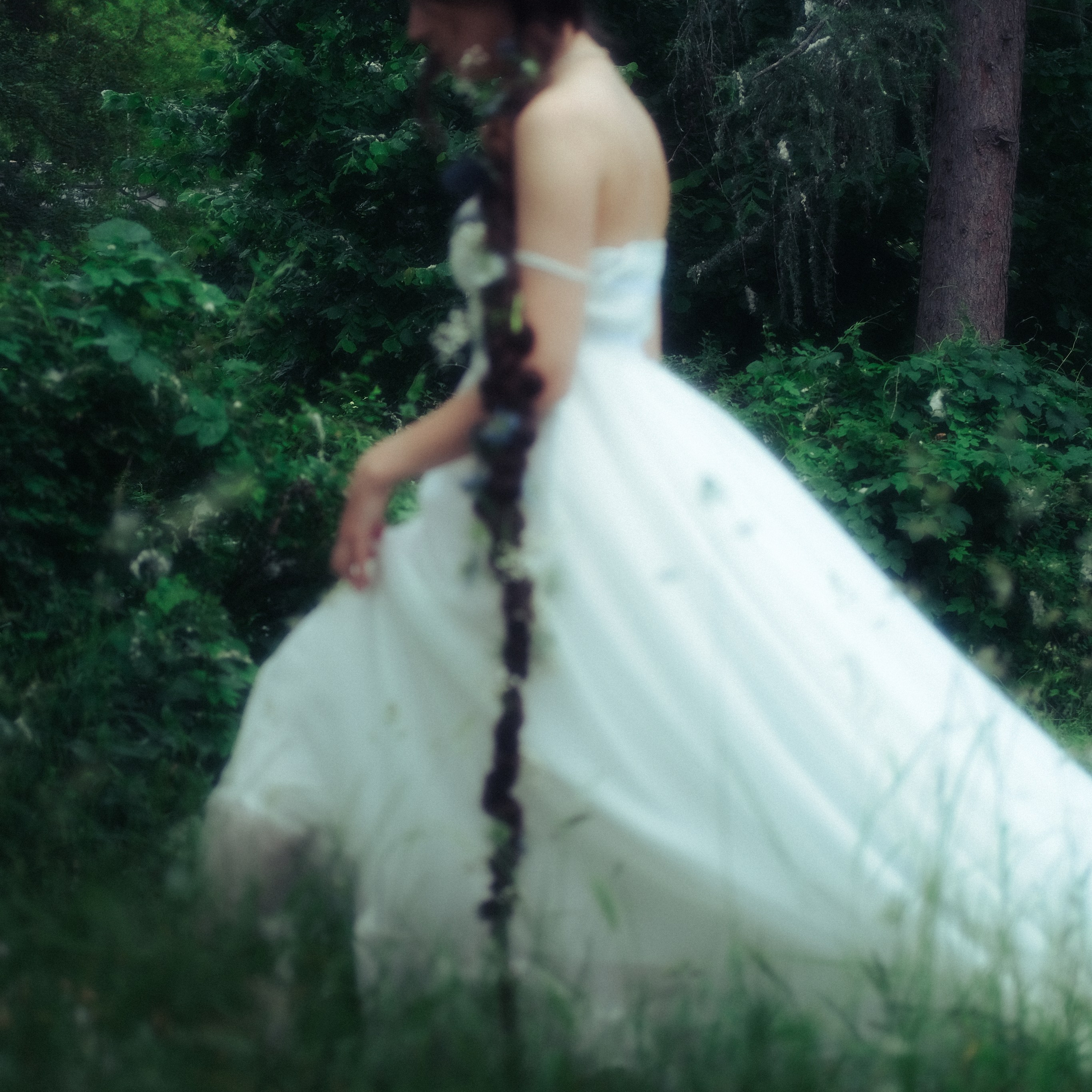 She walked through the dream