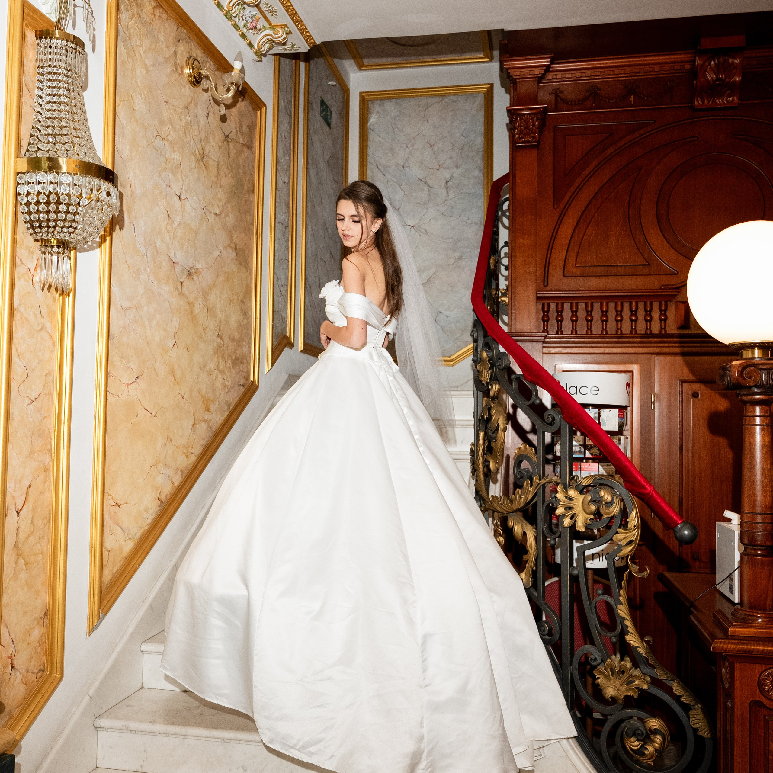 Realne opinie par o fotografii ślubnej SL Wedding Photo. SL Wedding Photo: ponadczasowa fotografia ślubna | Wrocław & Europa