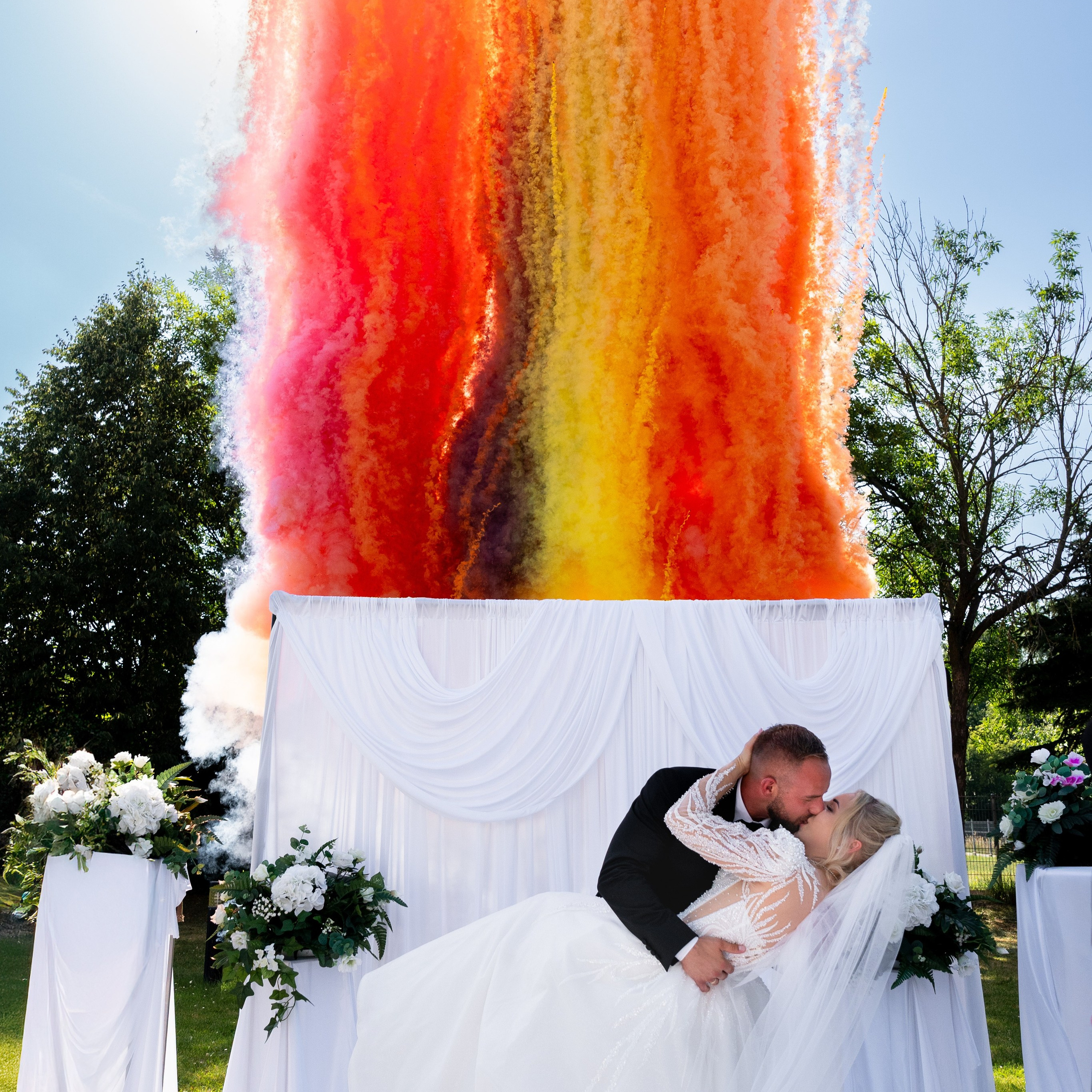 Realne opinie par o fotografii ślubnej SL Wedding Photo. SL Wedding Photo: ponadczasowa fotografia ślubna | Wrocław & Europa