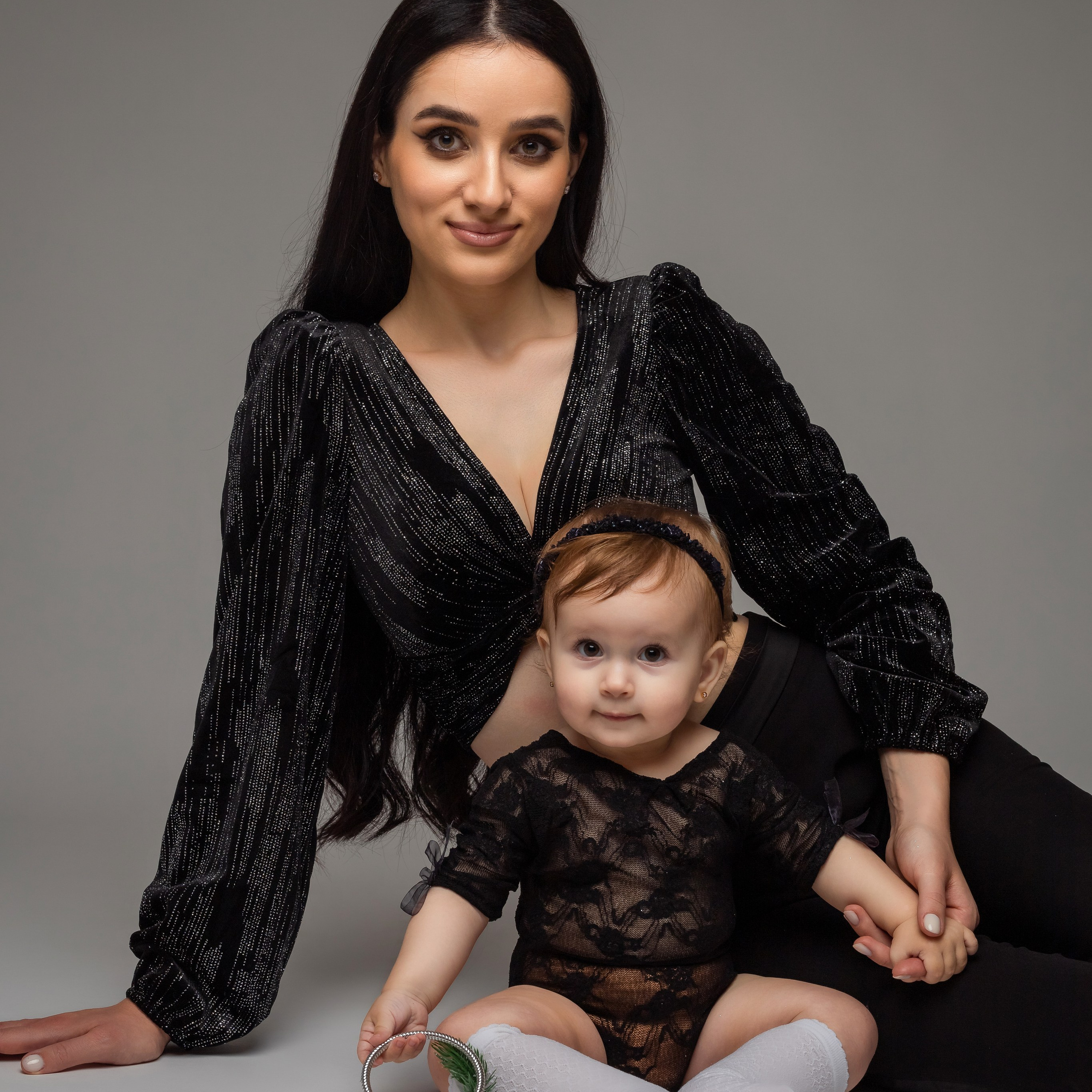 RECENZII. Fotograf de familie la Ungheni și Reggio-Emilia, Alessia Slivca