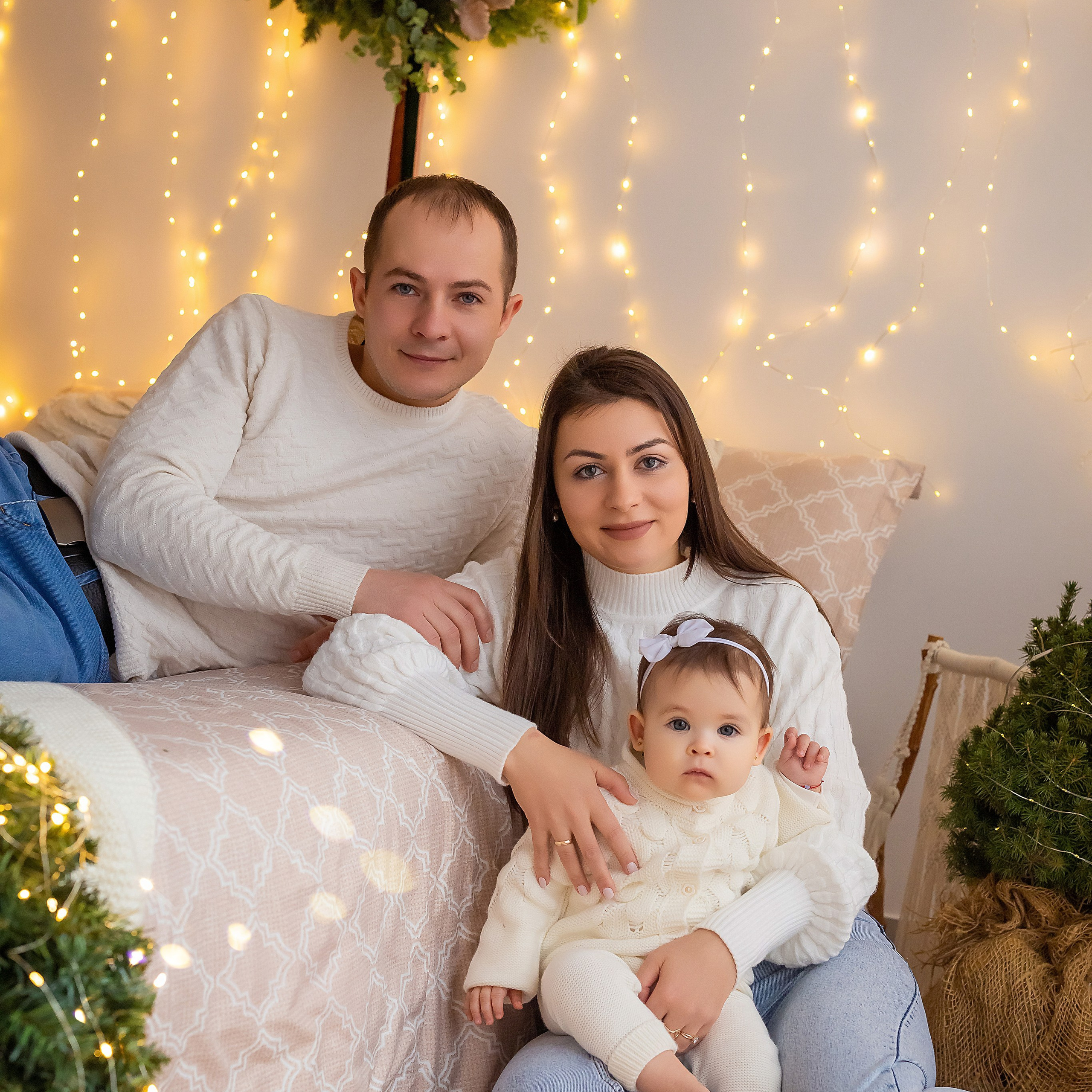 RECENZII. Fotograf de familie la Ungheni și Reggio-Emilia, Alessia Slivca