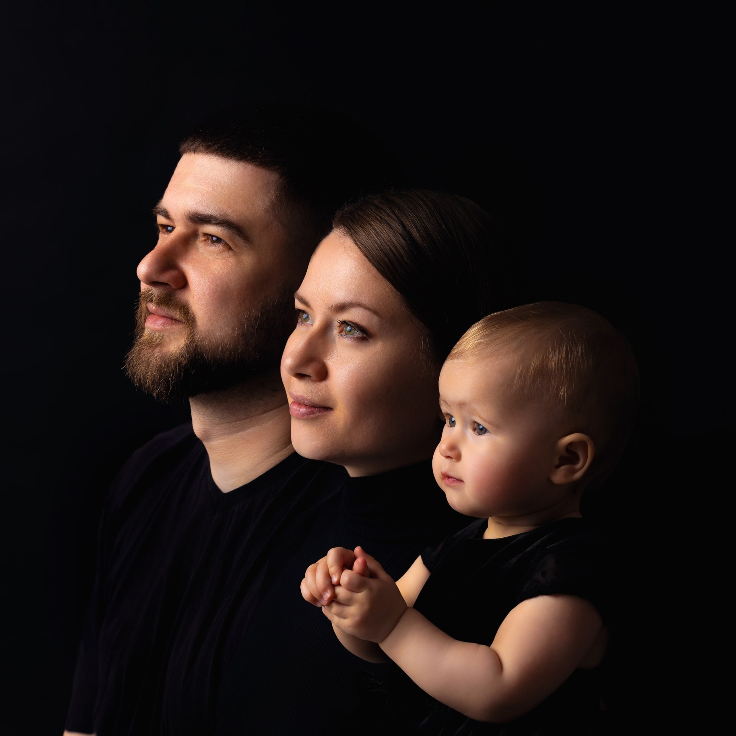 RECENZII. Fotograf de familie la Ungheni și Reggio-Emilia, Alessia Slivca