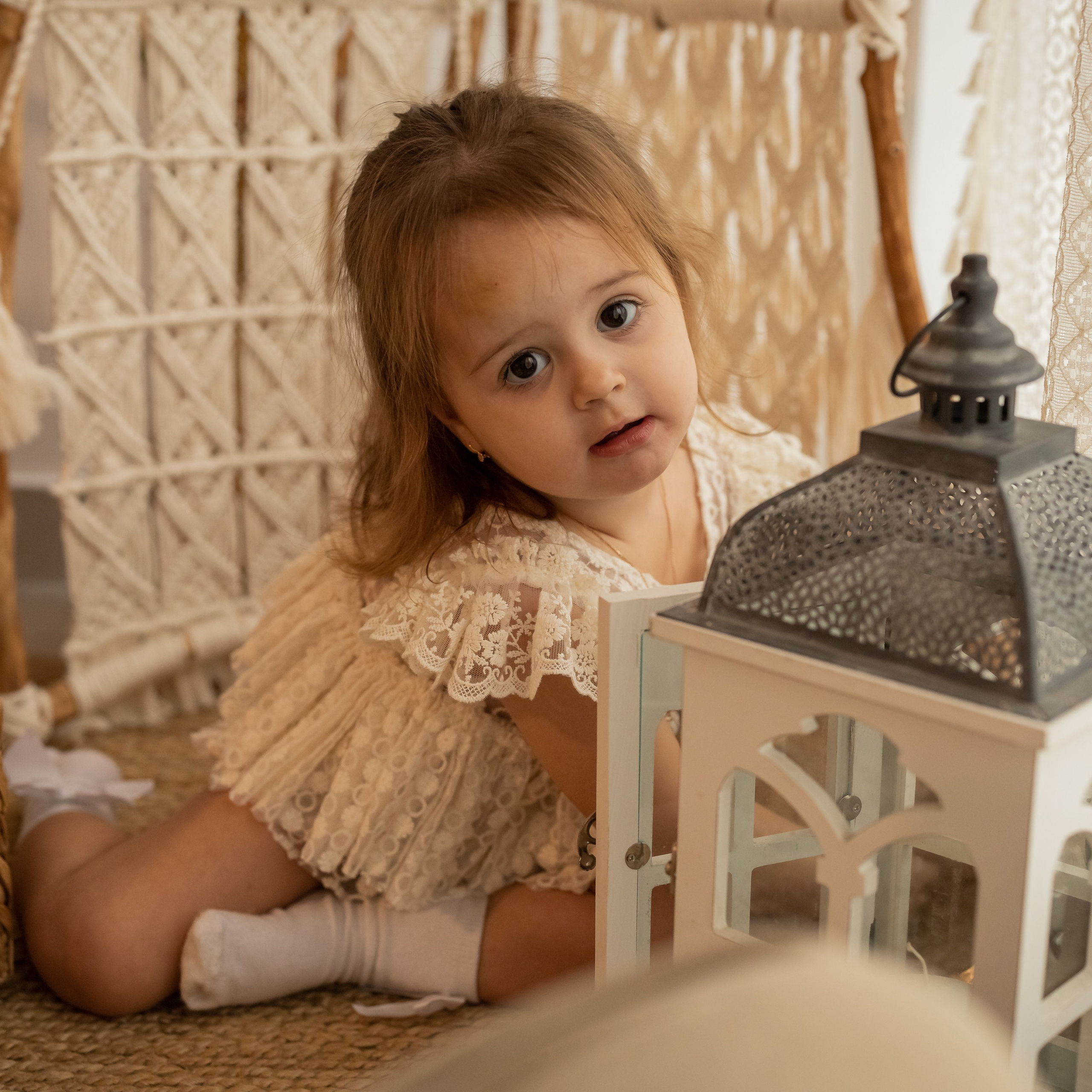 RECENZII. Fotograf de familie la Ungheni și Reggio-Emilia, Alessia Slivca