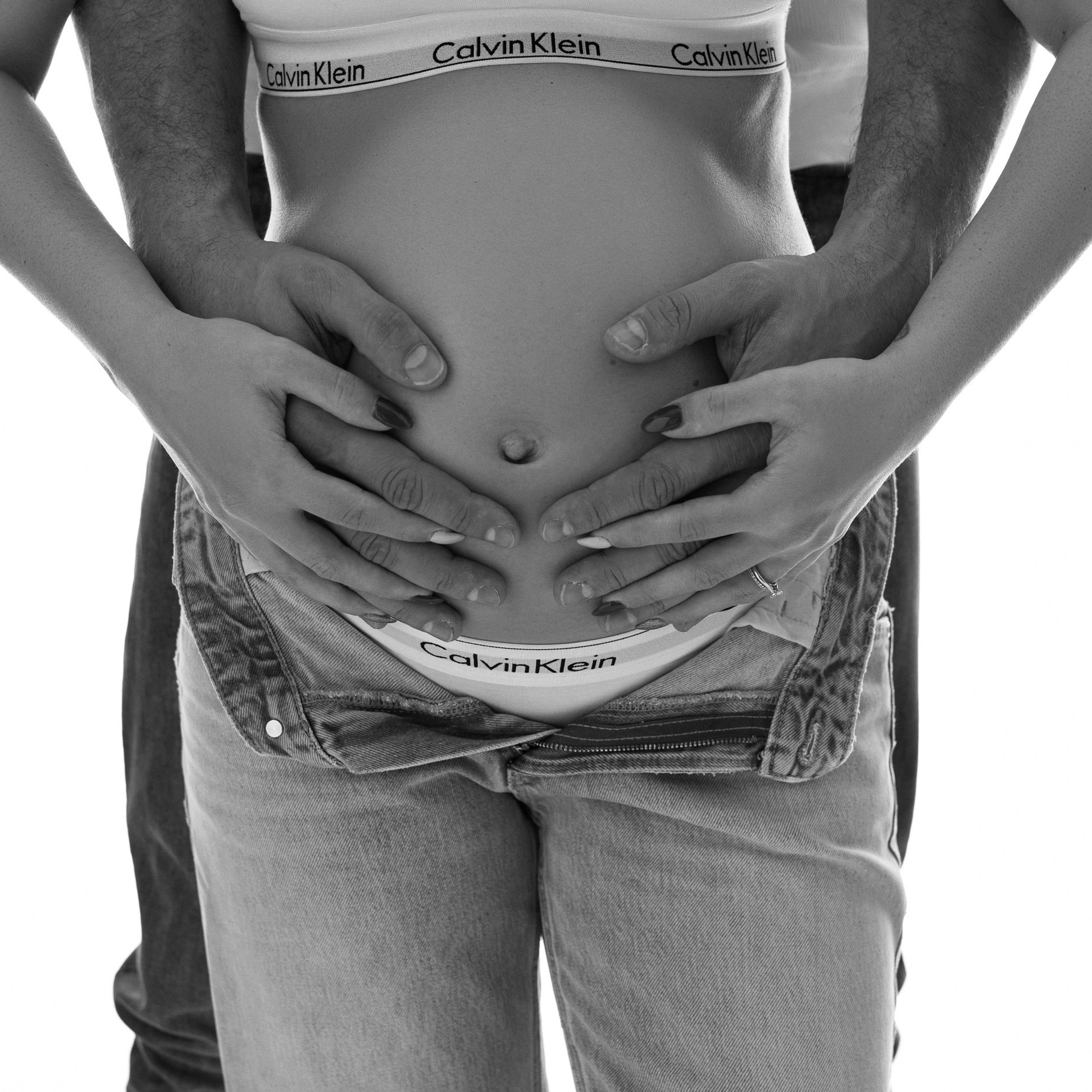 Recenzie. Krása tehotenstva v objektíve — Maria Milosovic, tehotenská fotografka