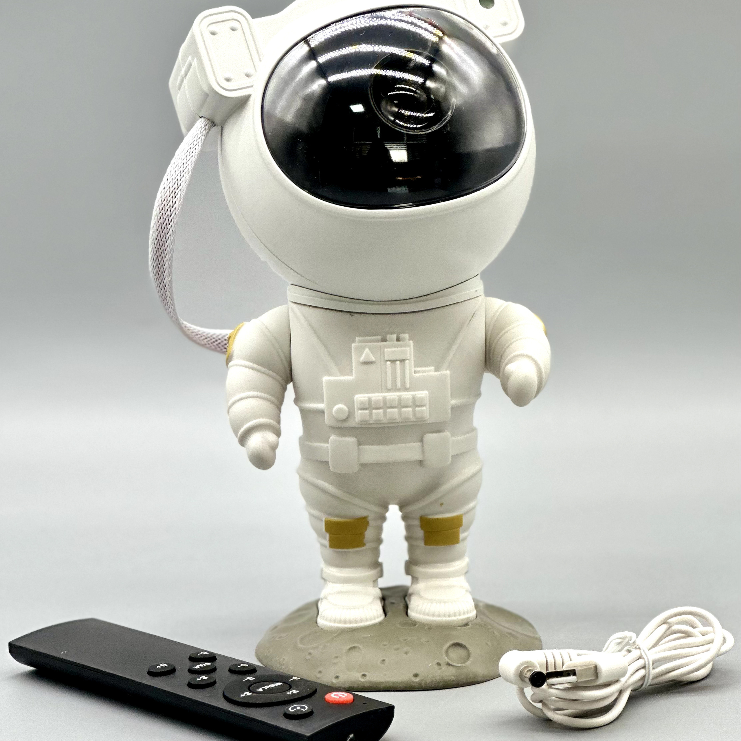 Электроника и канцтовары. LÄTT LIV