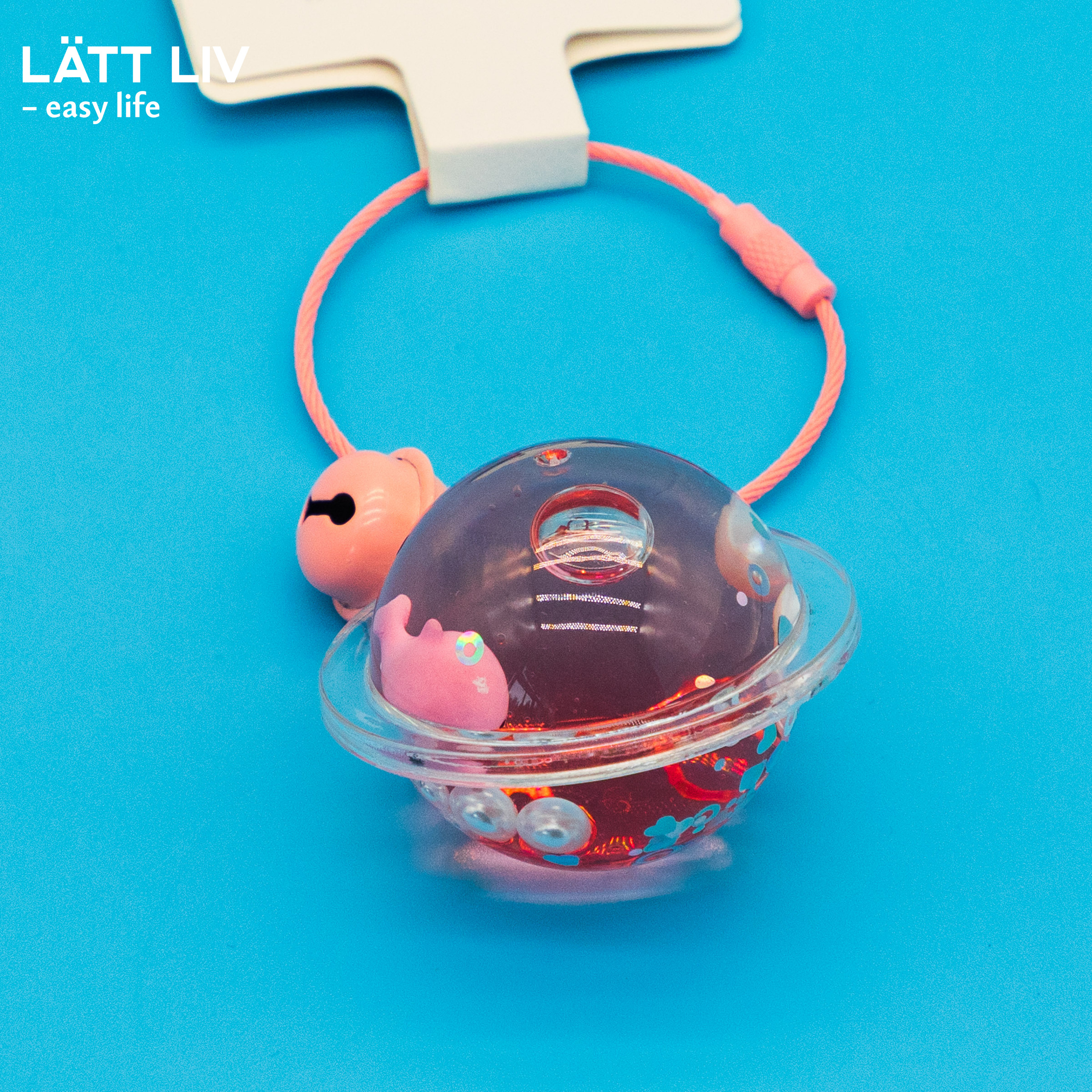 Брелки и резинки. LÄTT LIV