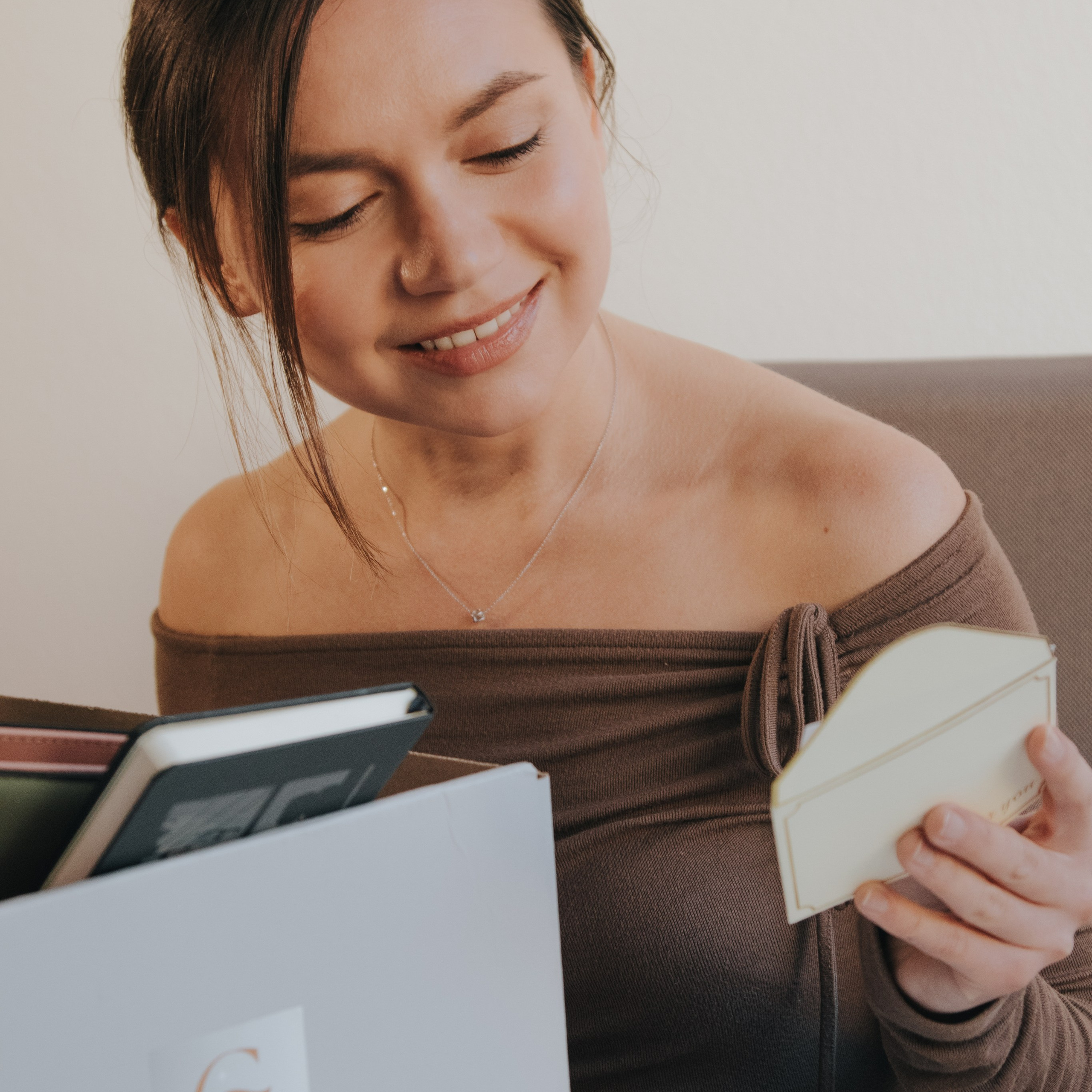 Reviews. Alexandra Uzianova — photo and video content in Barcelona