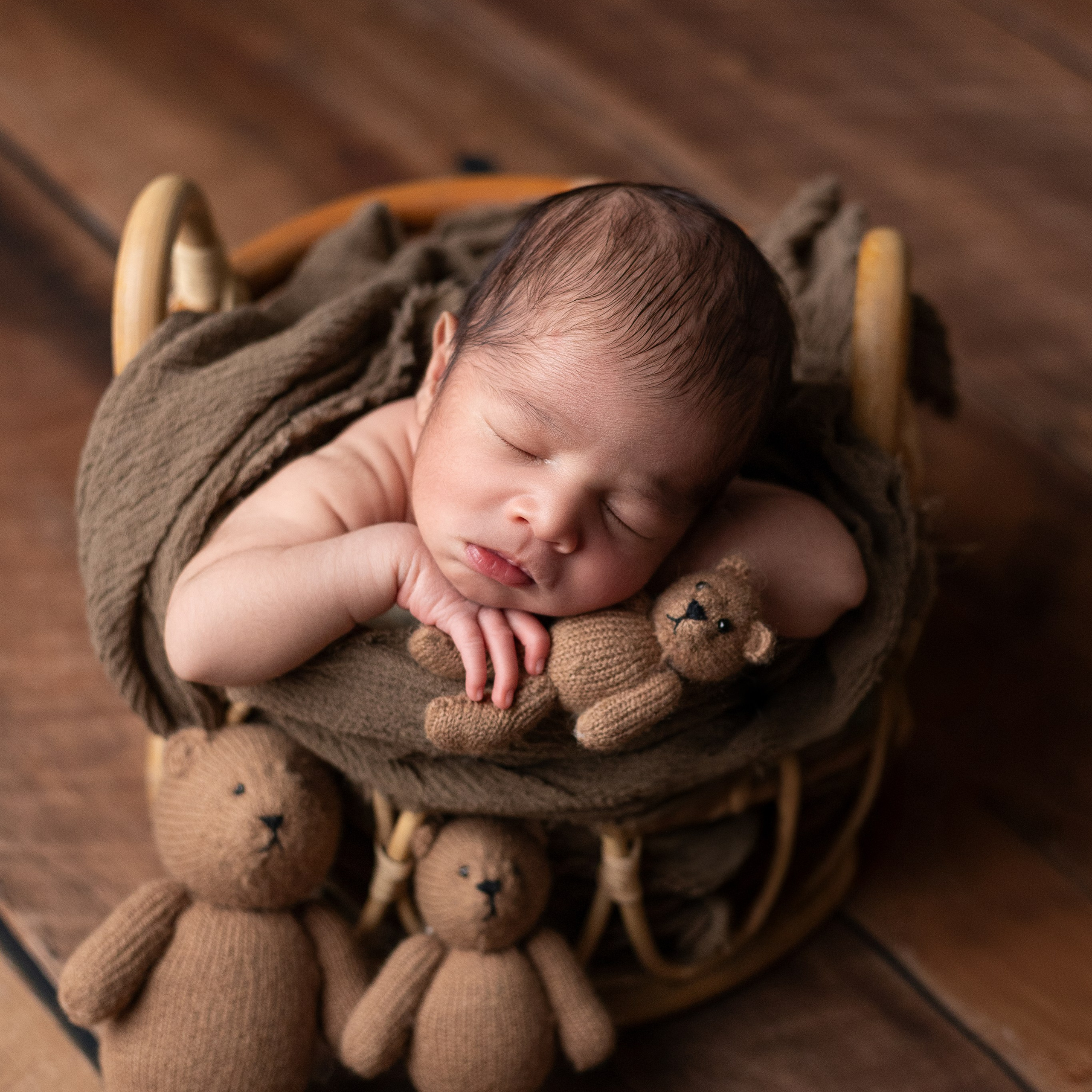 Review. Mary Newborn Photo