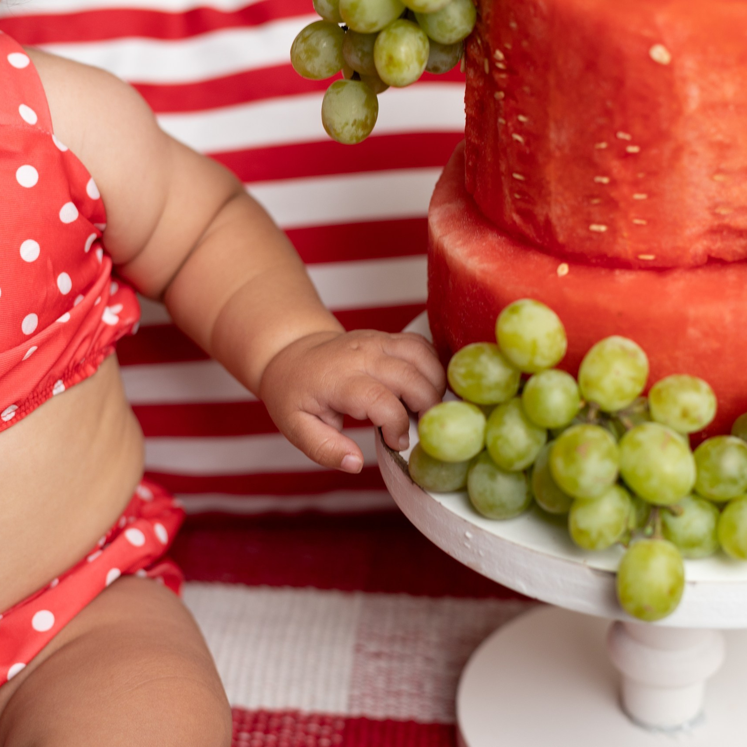 Review. Mary Newborn Photo