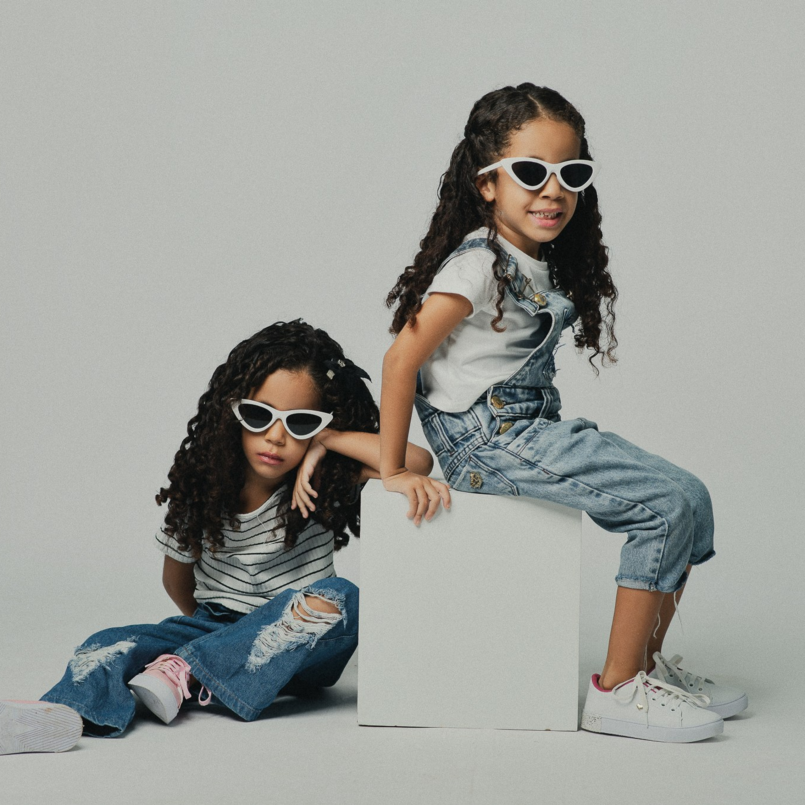 Gemeas — Estúdio