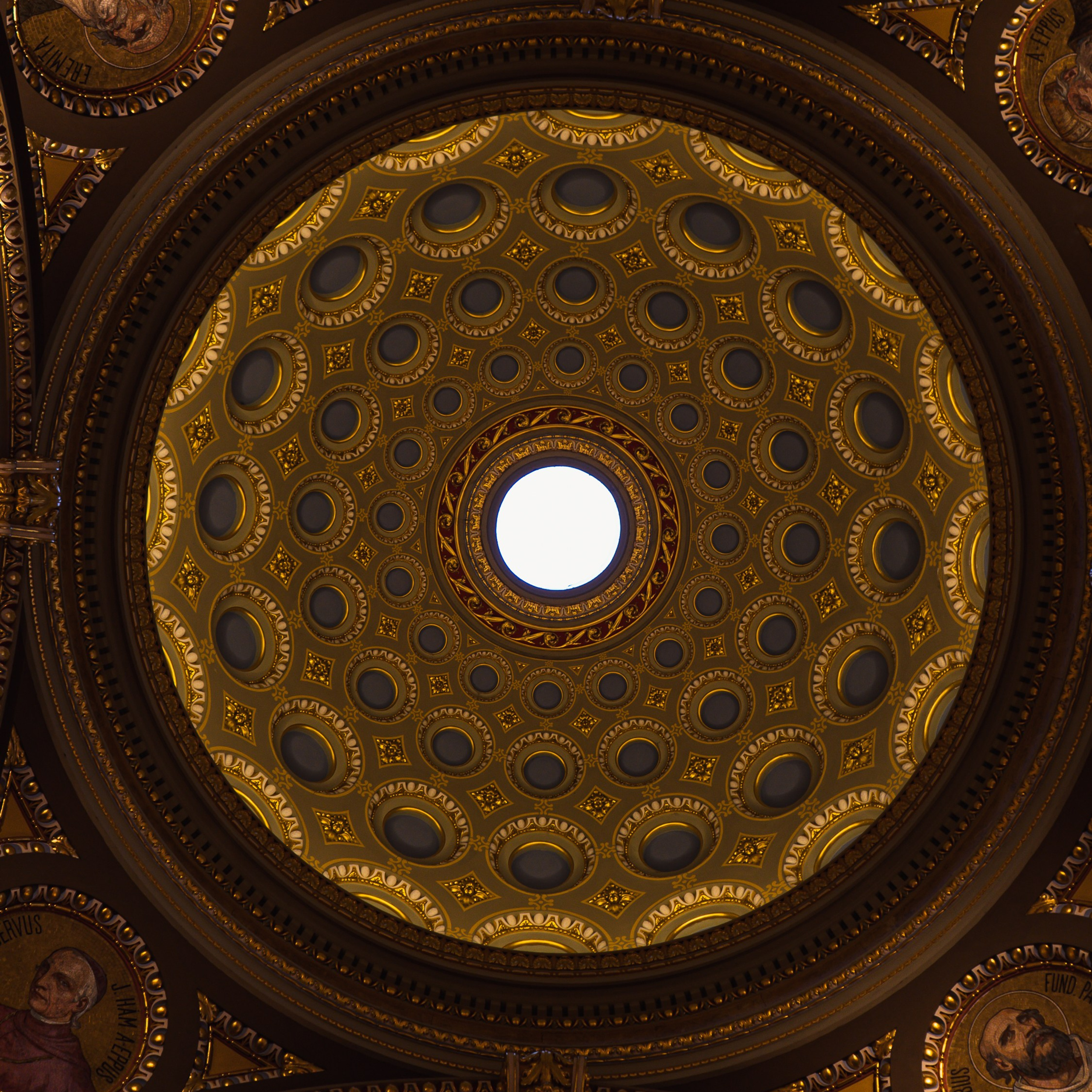 BUDAPEST. MA Visuals — Fotografia e Vídeo