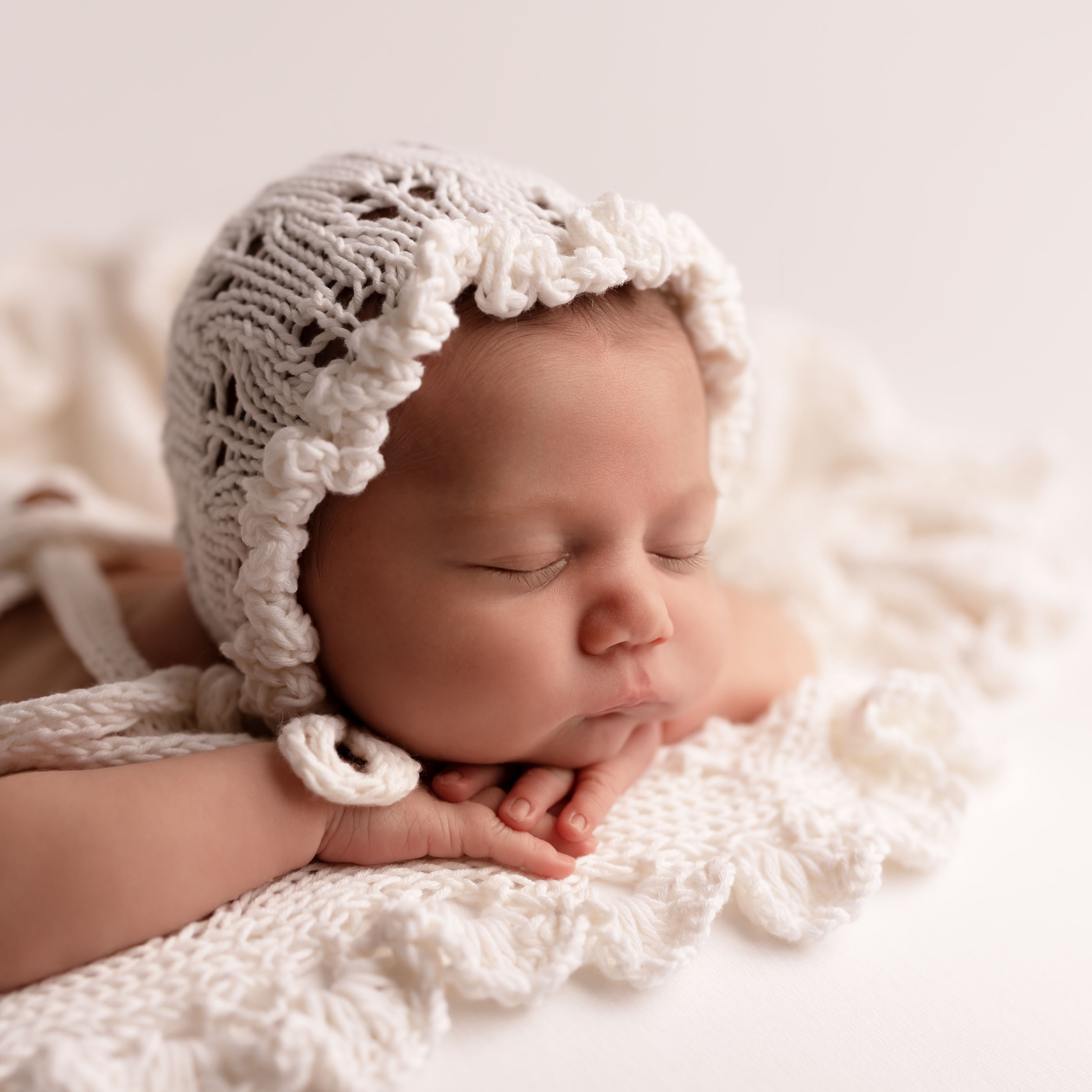 LA DELICATEZZA DI AGATA - FOTOGRAFO NEONATI RAVENNA