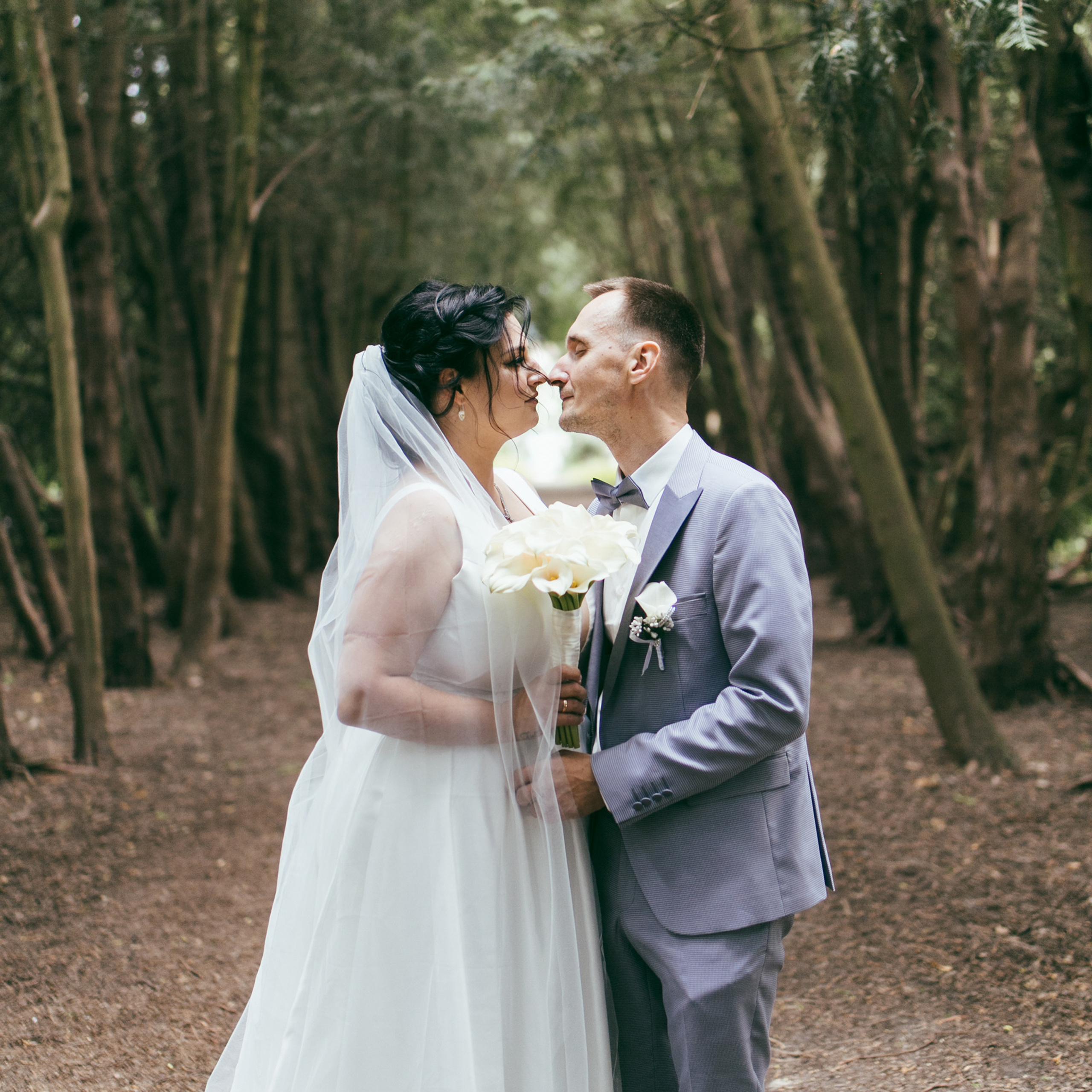 Kāzu fotogrāfa atsauksmes. Kāzu fotogrāfs Rīgā Yury Kor