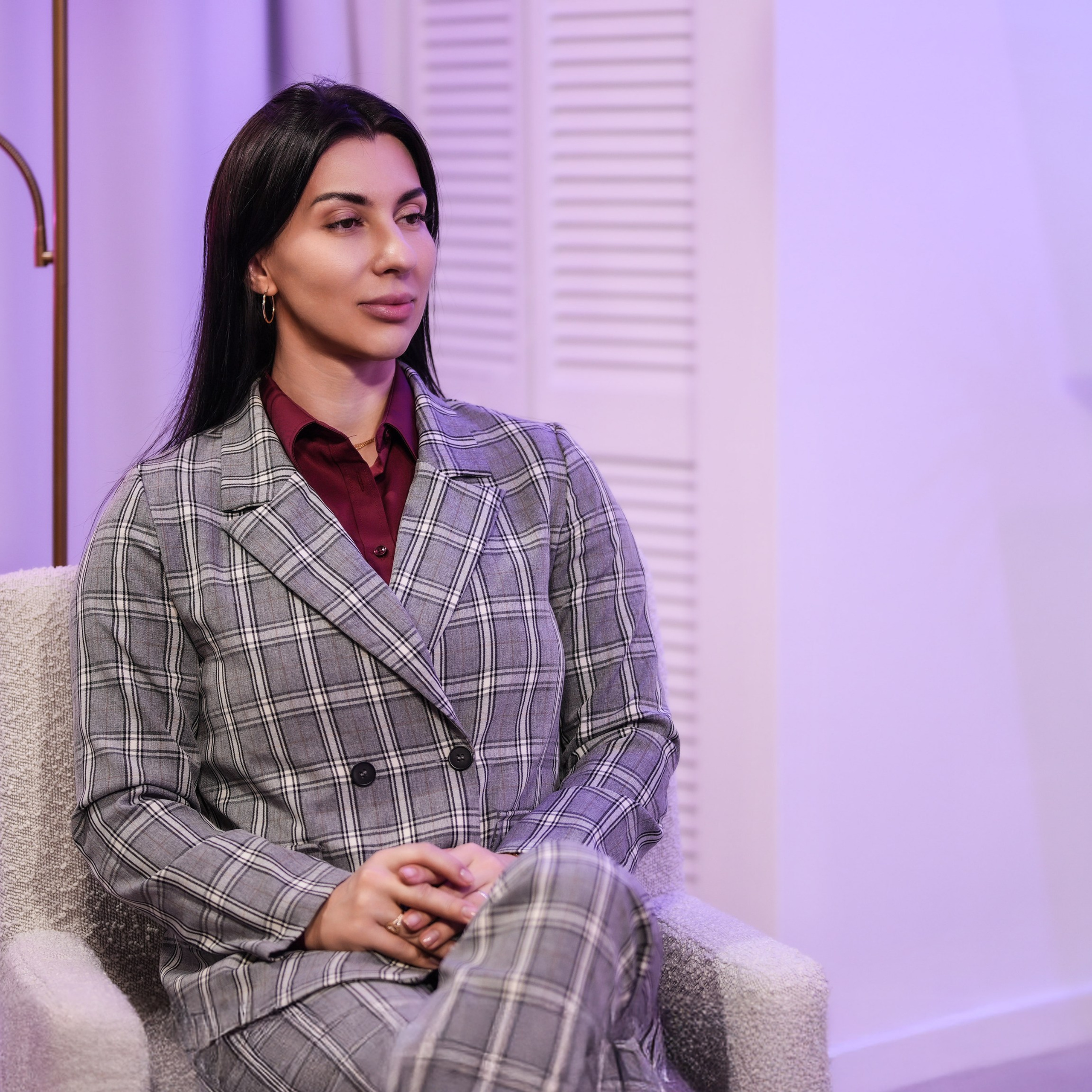 ZONE #3 — WHITE SET. Podcast & Photo Studio in Hollywood, FL | ProStudio1