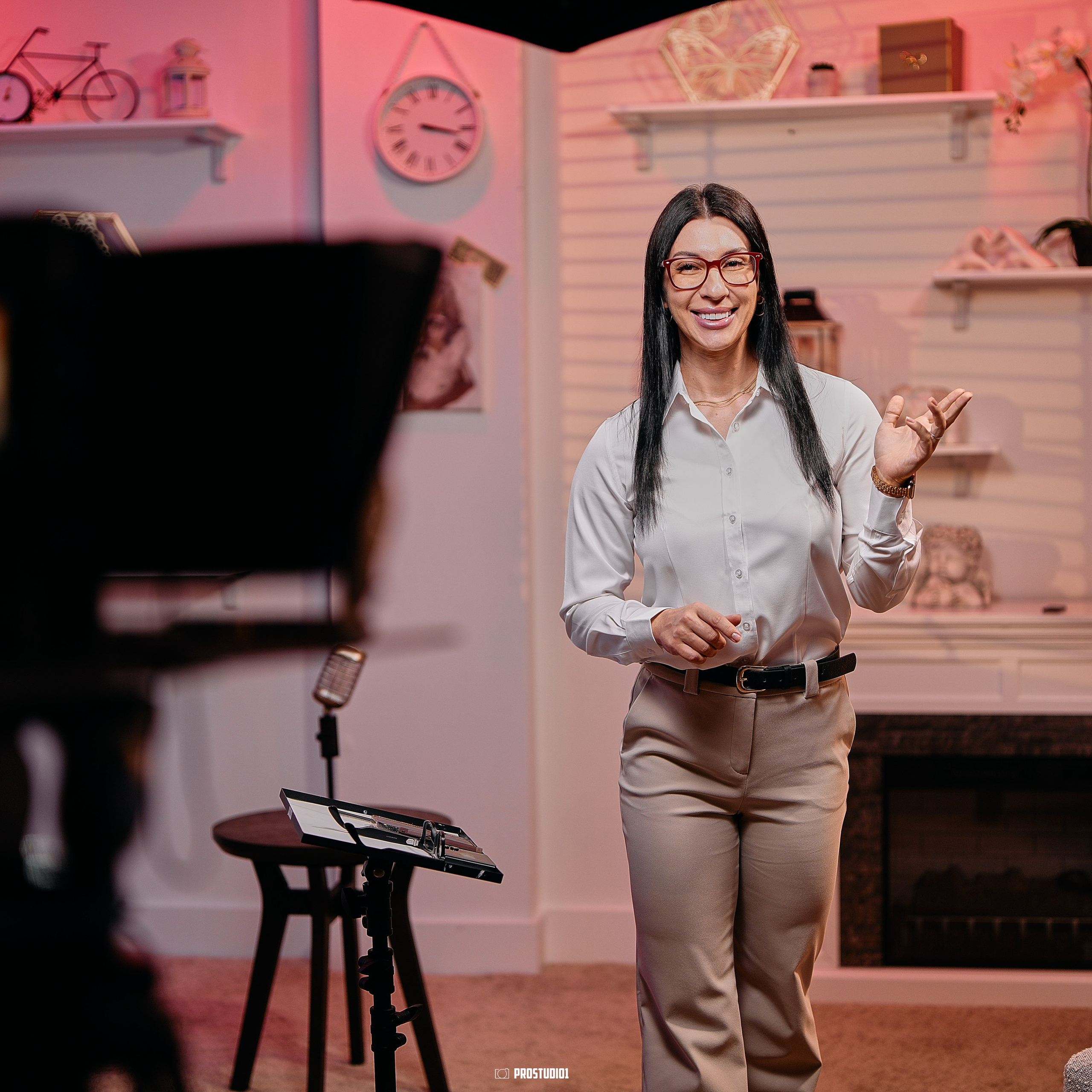 ZONE #3 — WHITE SET. Podcast & Photo Studio in Hollywood, FL | ProStudio1