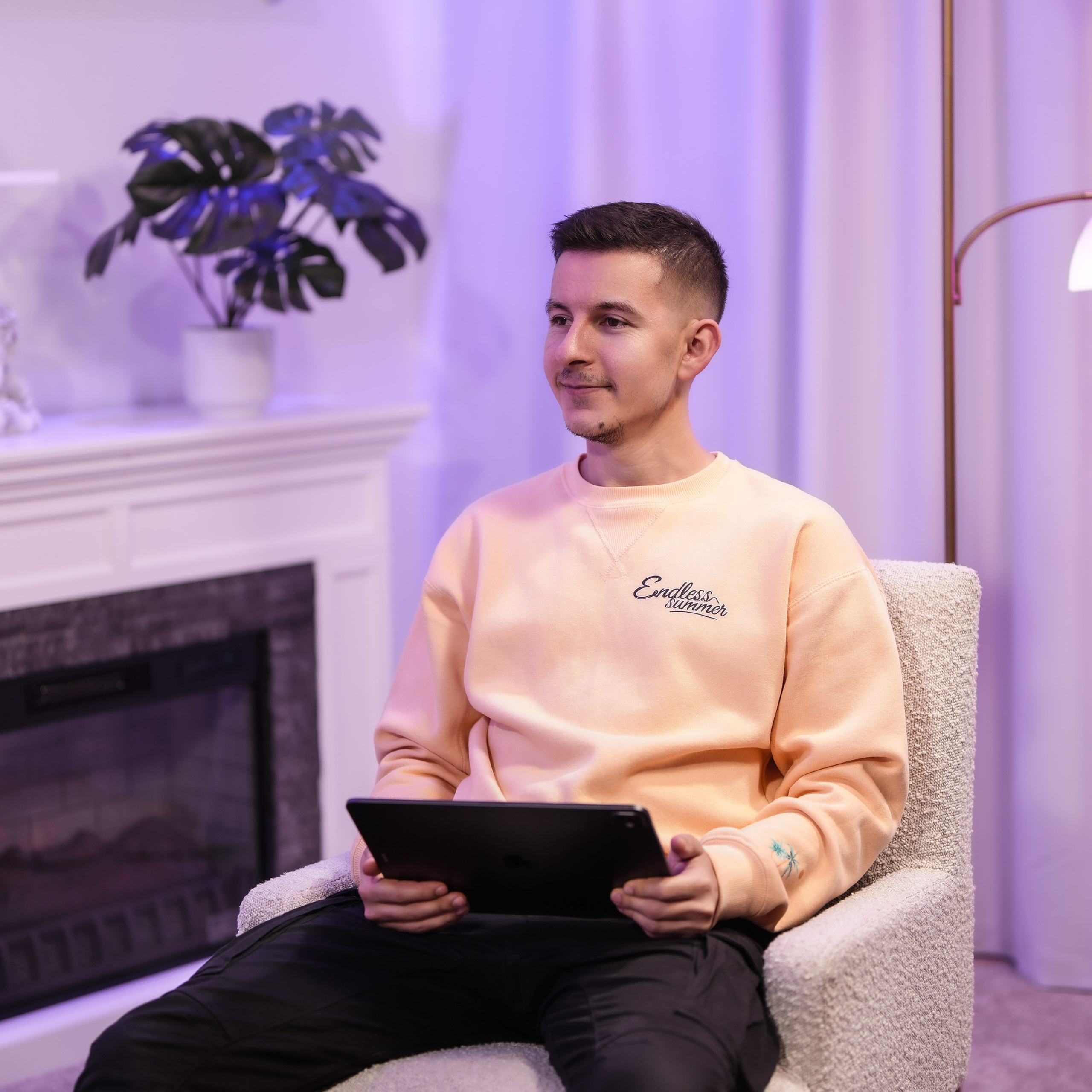 ZONE #3 — WHITE SET. Podcast & Photo Studio in Hollywood, FL | ProStudio1