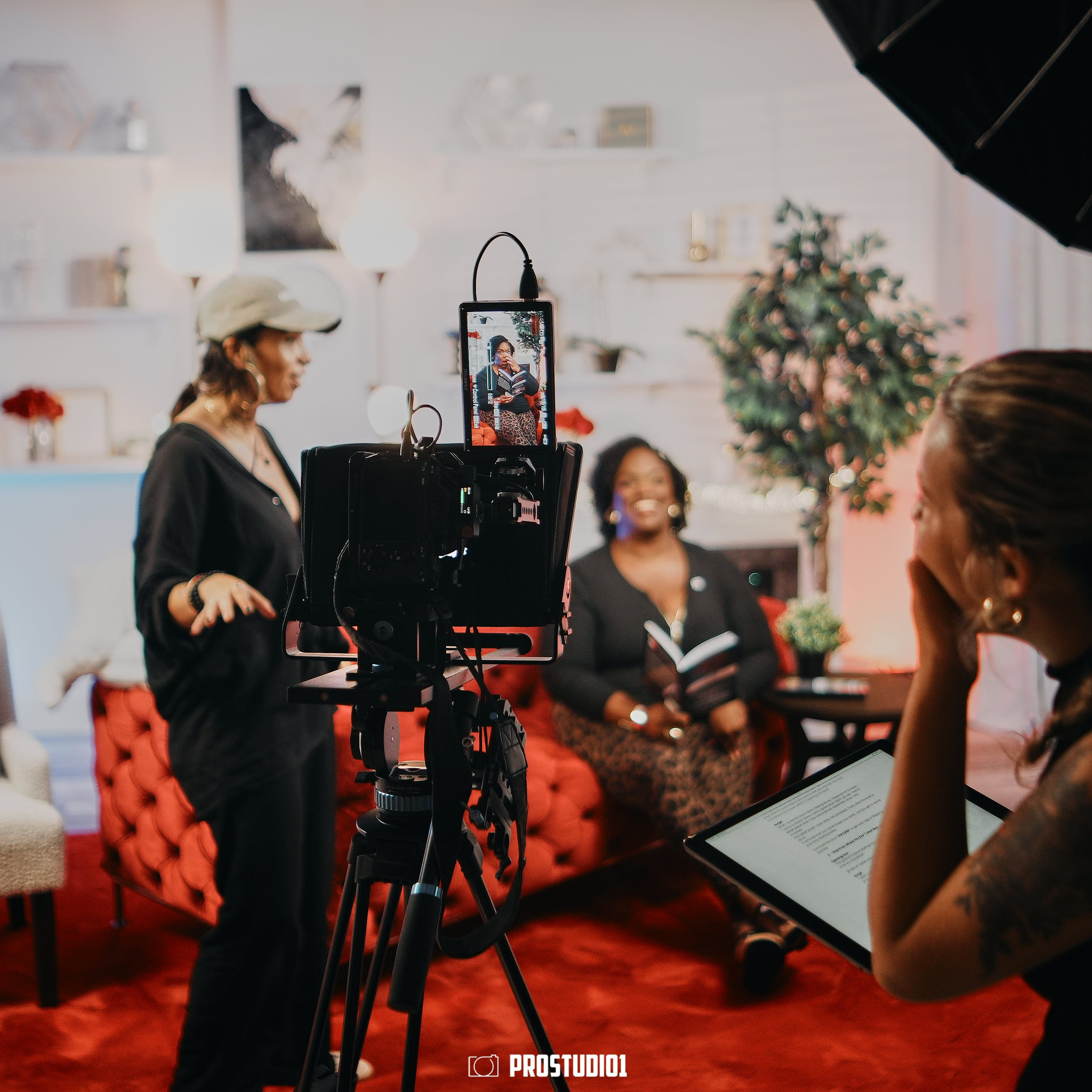 ZONE #3 — WHITE SET. Podcast & Photo Studio in Hollywood, FL | ProStudio1