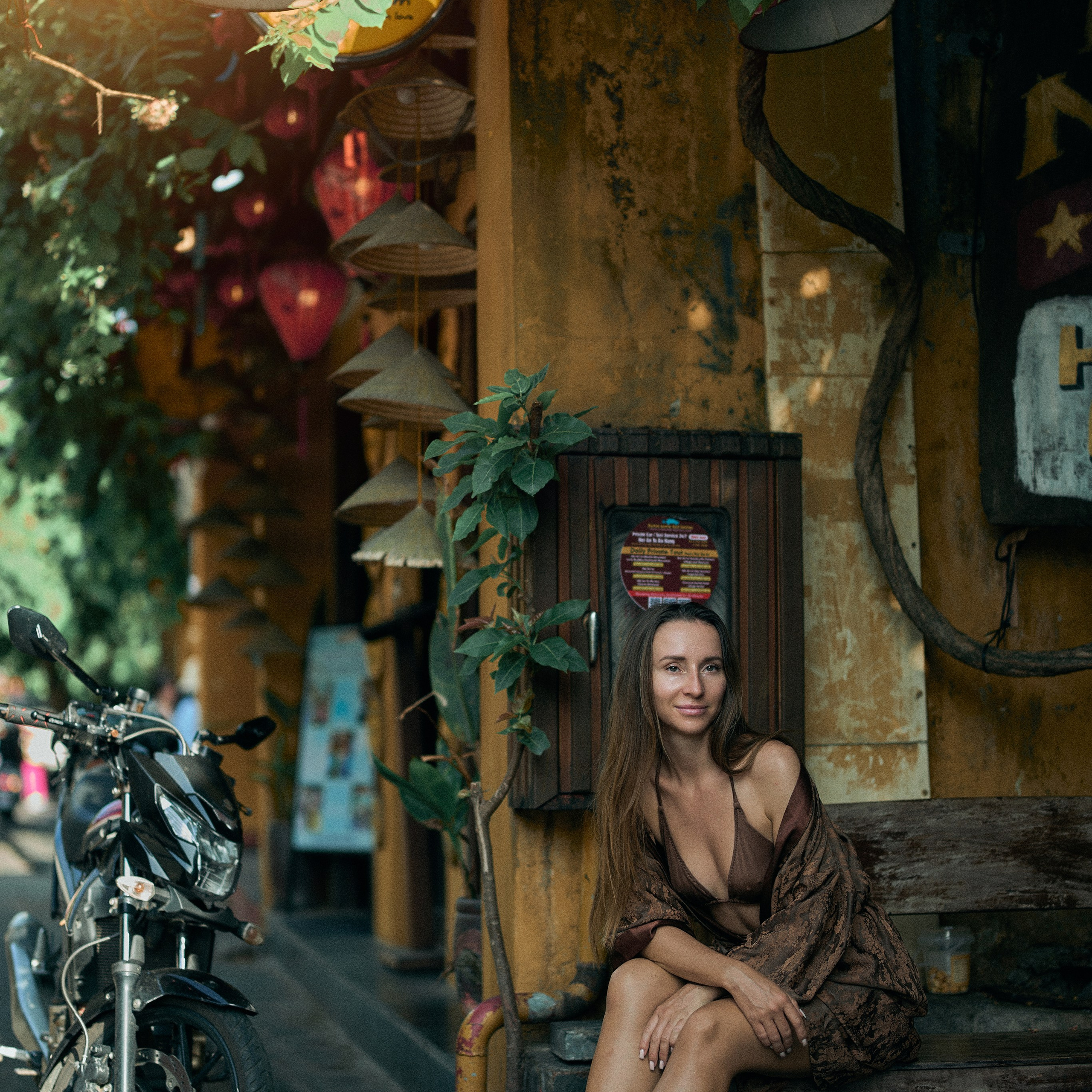Lifestyle Photographer in Hoi An & Da Nang Love stories, family & wedding photography