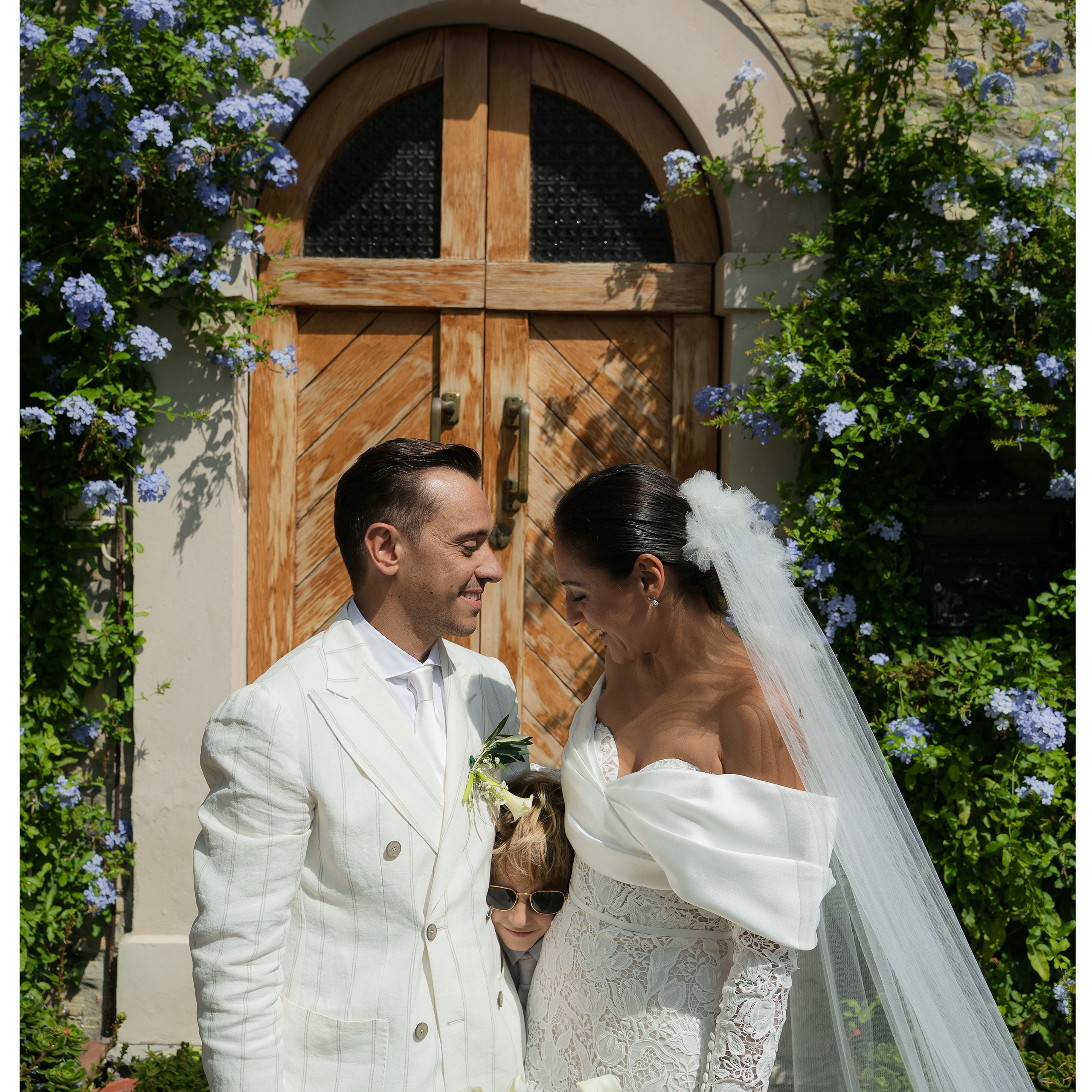 Momenti spontanei tra gli sposi — reportage matrimoniale nelle Marche