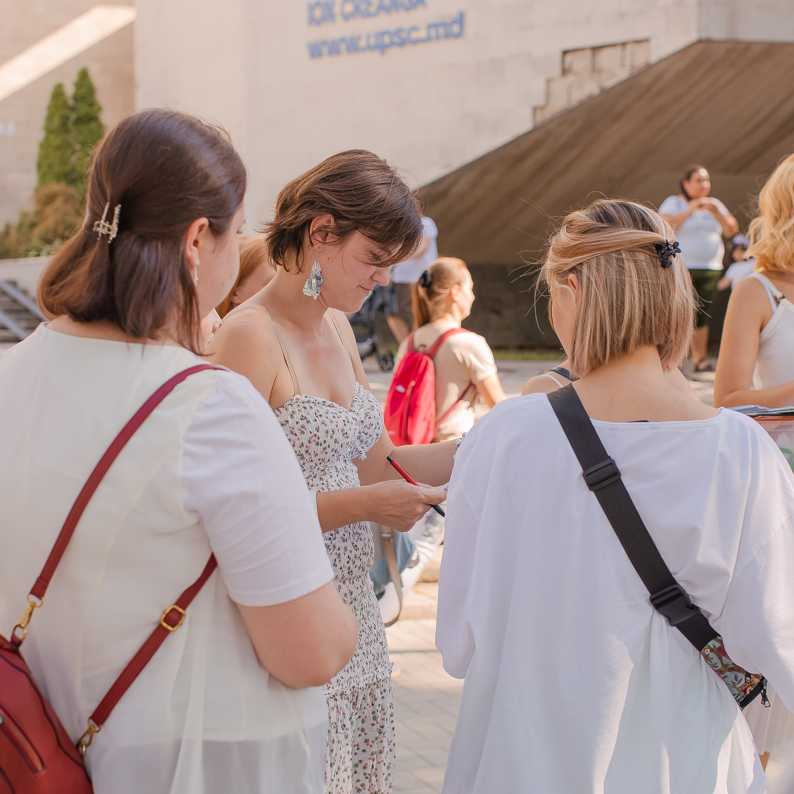 Opinii. Fotograf Moldova | Fotograf Chișinău | Fotograf de familie Chișinău |Fotograf Botez | Fotograf Însărcinate Moldova | Fotograf Neworn