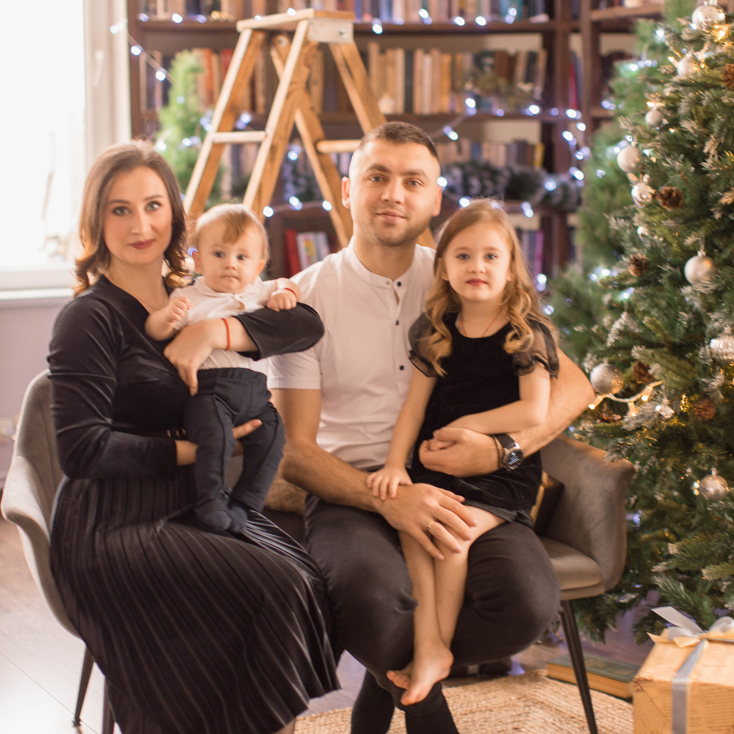 Opinii. Fotograf Moldova | Fotograf Chișinău | Fotograf de familie Chișinău |Fotograf Botez | Fotograf Însărcinate Moldova | Fotograf Neworn