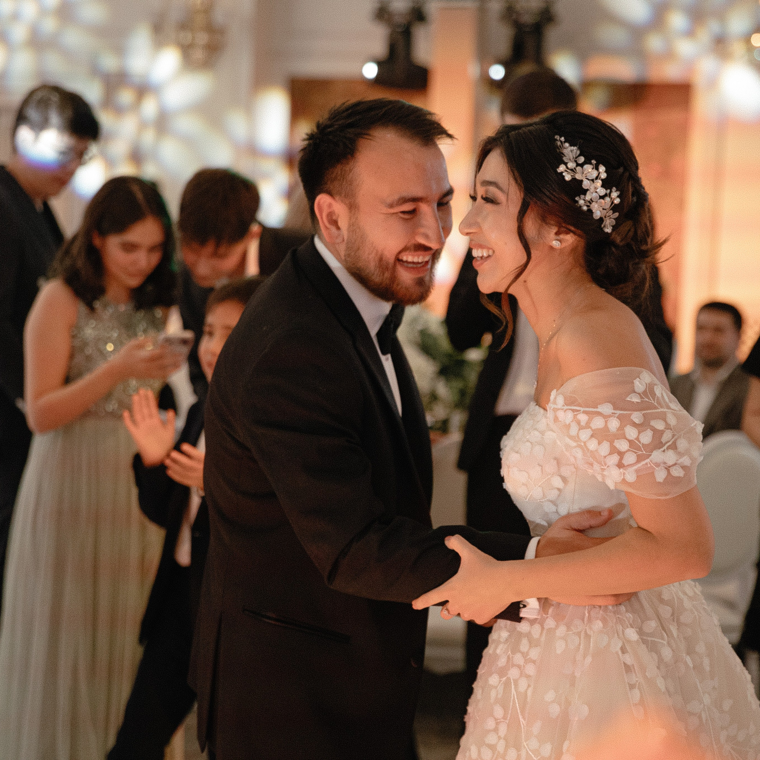 Саидамирхон и&nbsp;Азизахон