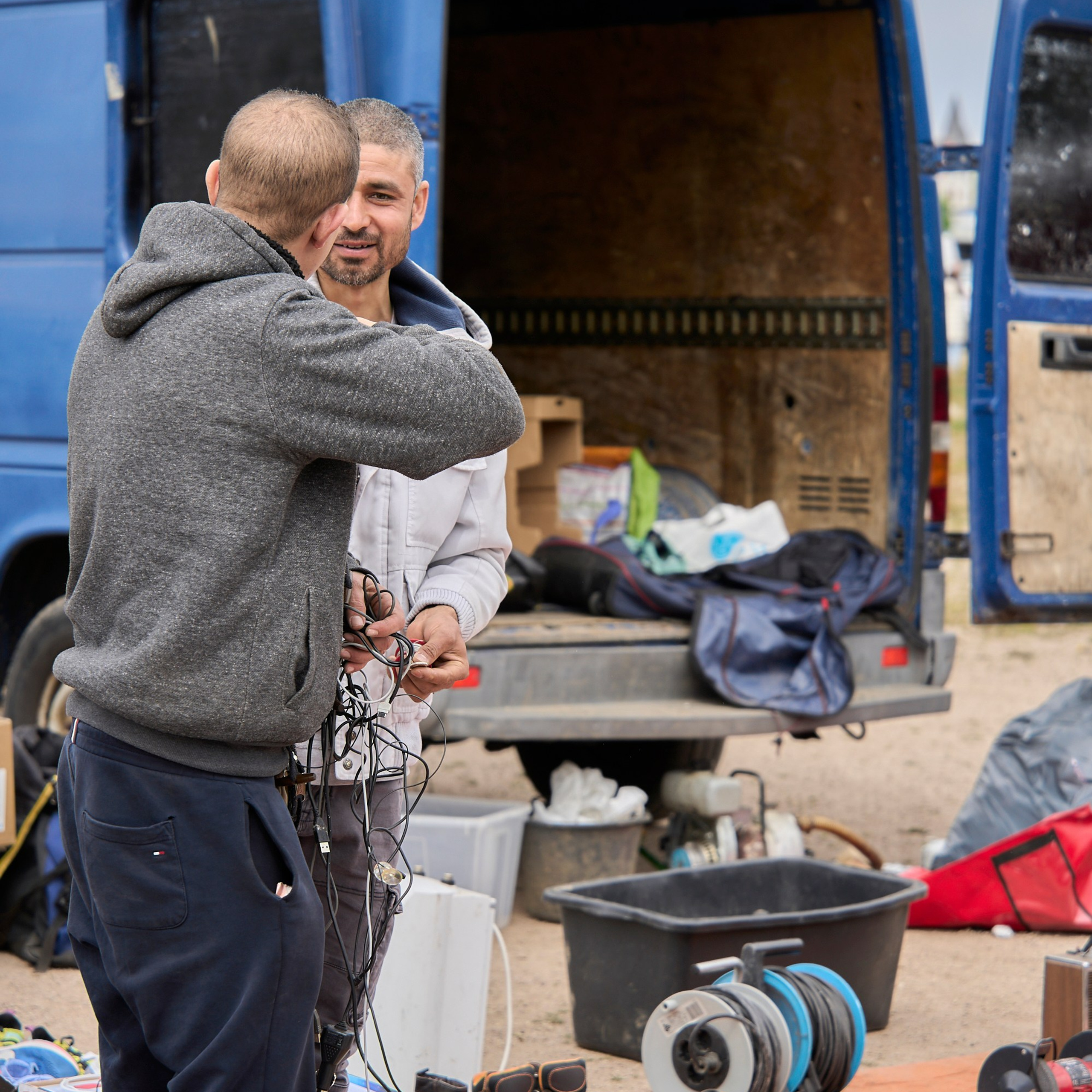 Flohmarkt-Fund (neu). Aleksandr Steinbrenner | Streetfotografie