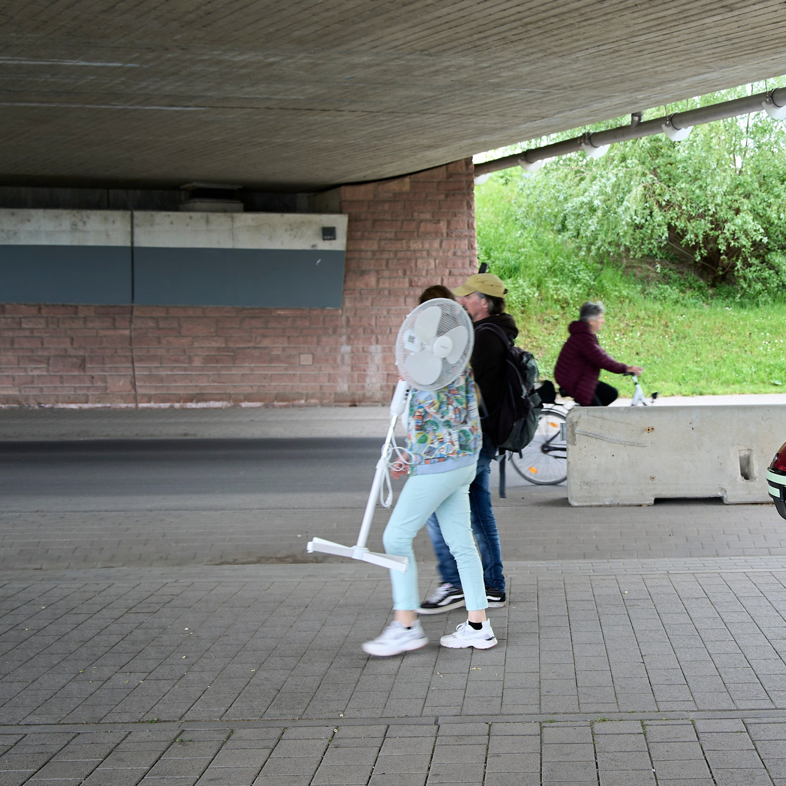 Flohmarkt-Fund (neu). Aleksandr Steinbrenner | Streetfotografie
