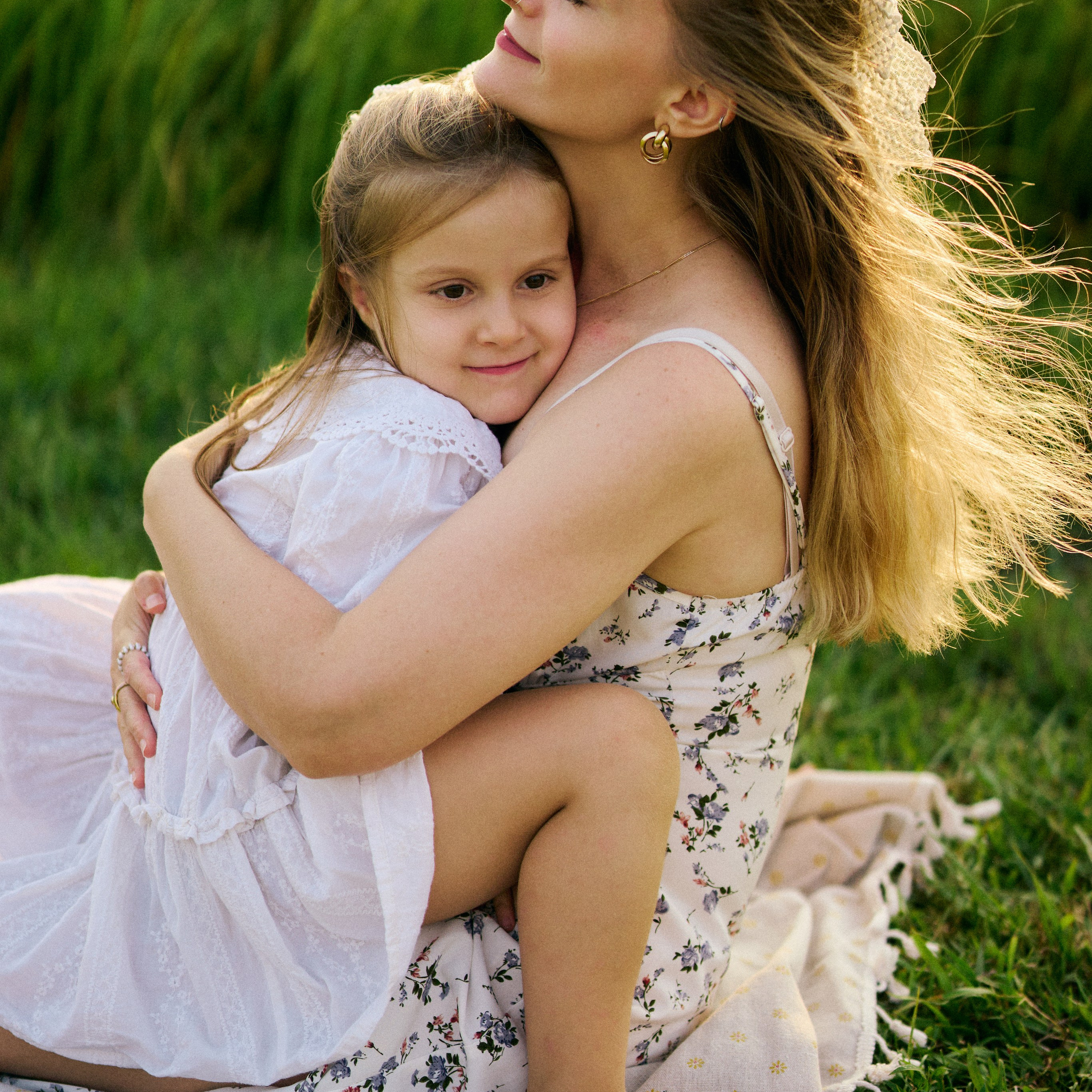 Lifestyle Photographer in Hoi An & Da Nang Love stories, family & wedding photography