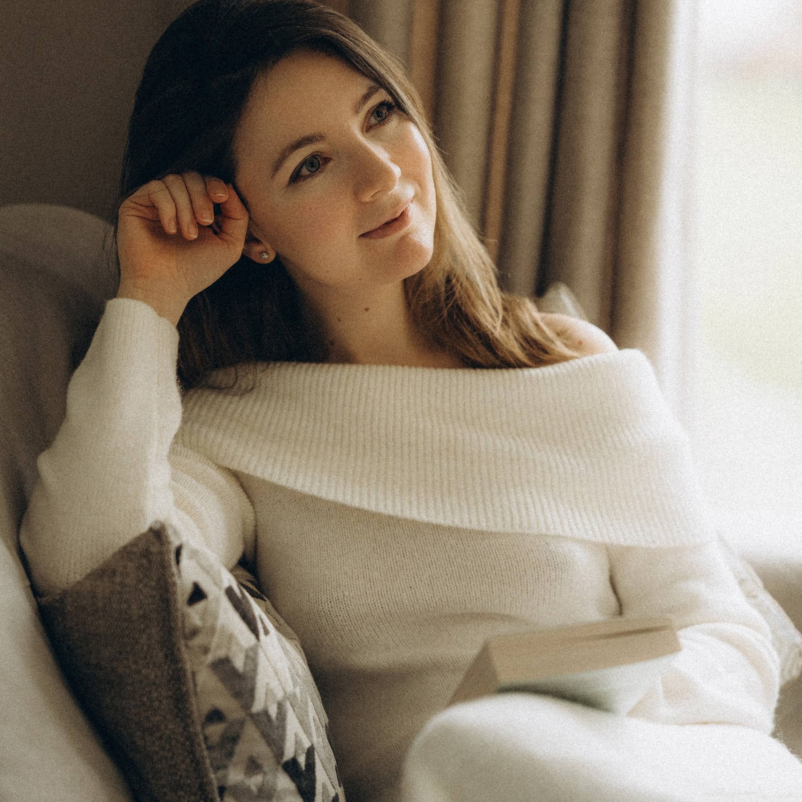 Home newborn session