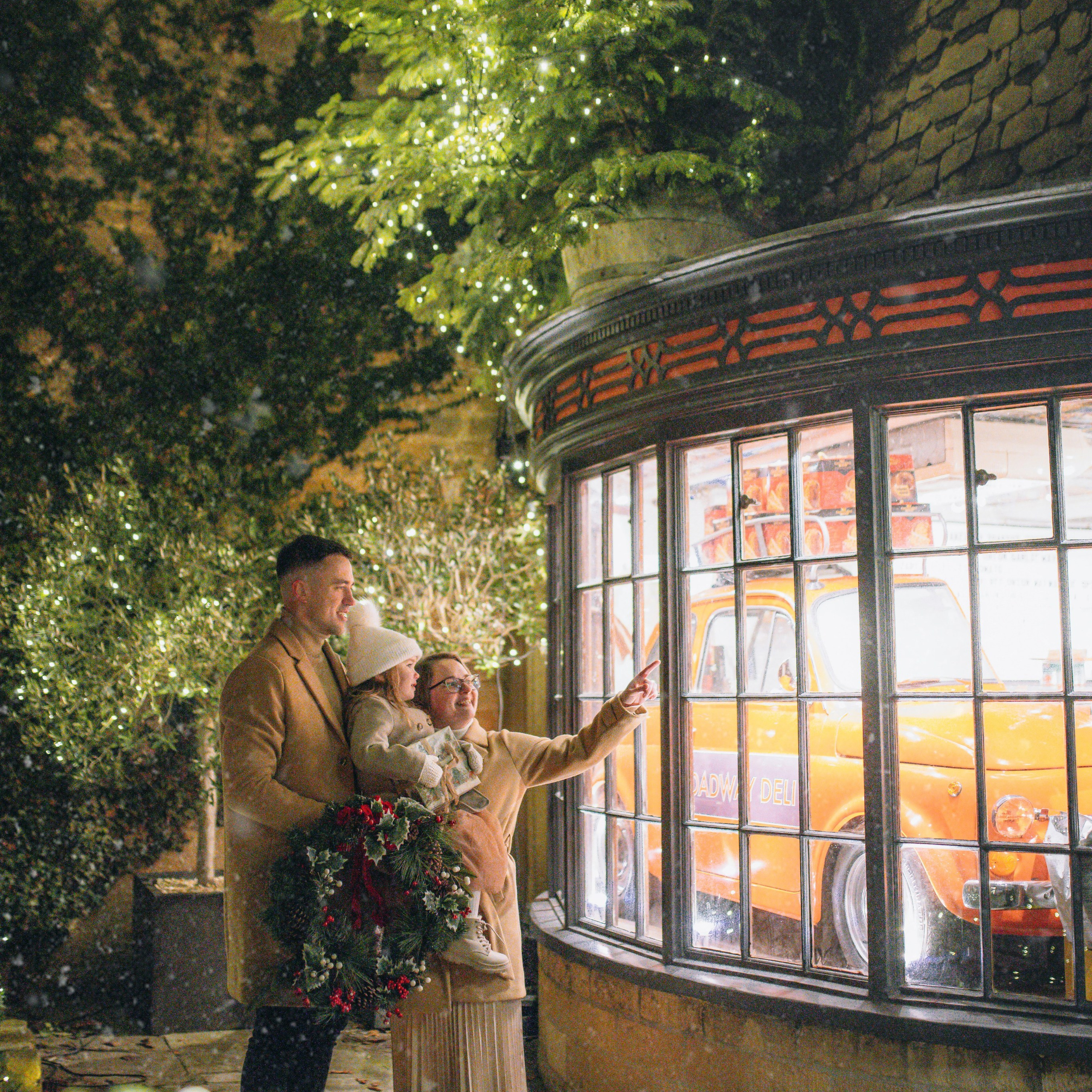 Client’s feedbacks. Tania Gandrabur, photographer in West Midlands, England