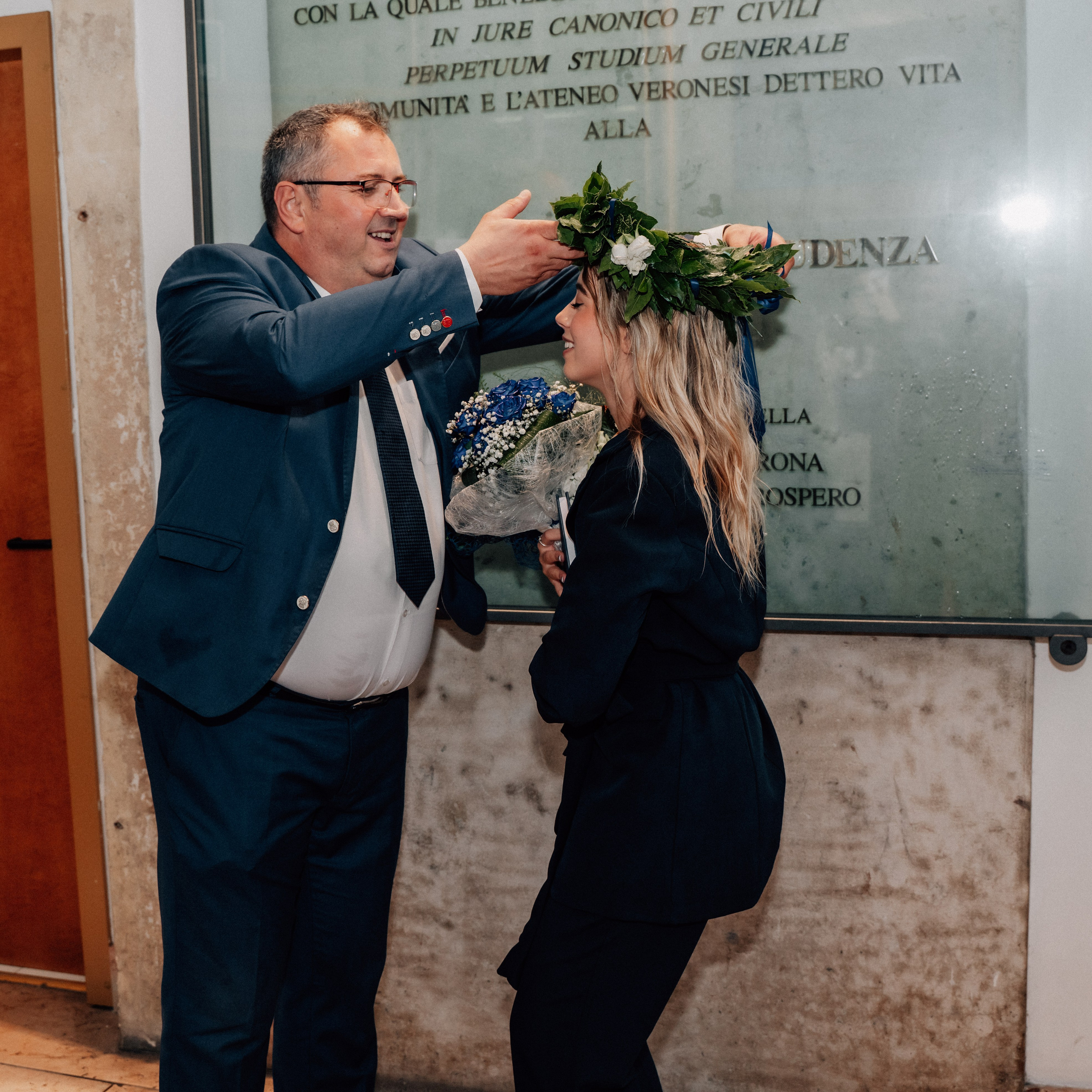 Auguri Dottoressa Bichis!. Luximagepro.com