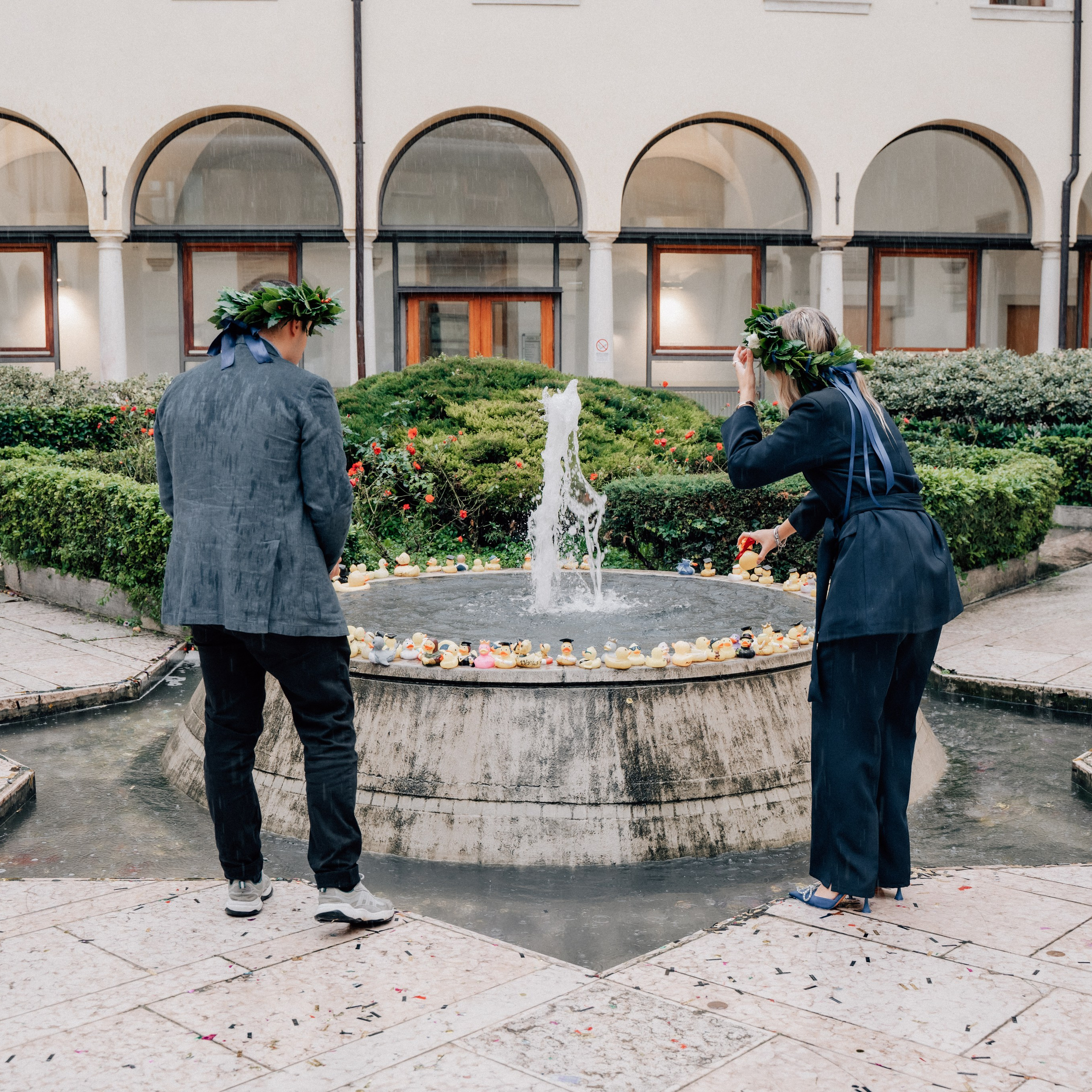 Auguri Dottoressa Bichis!. Luximagepro.com