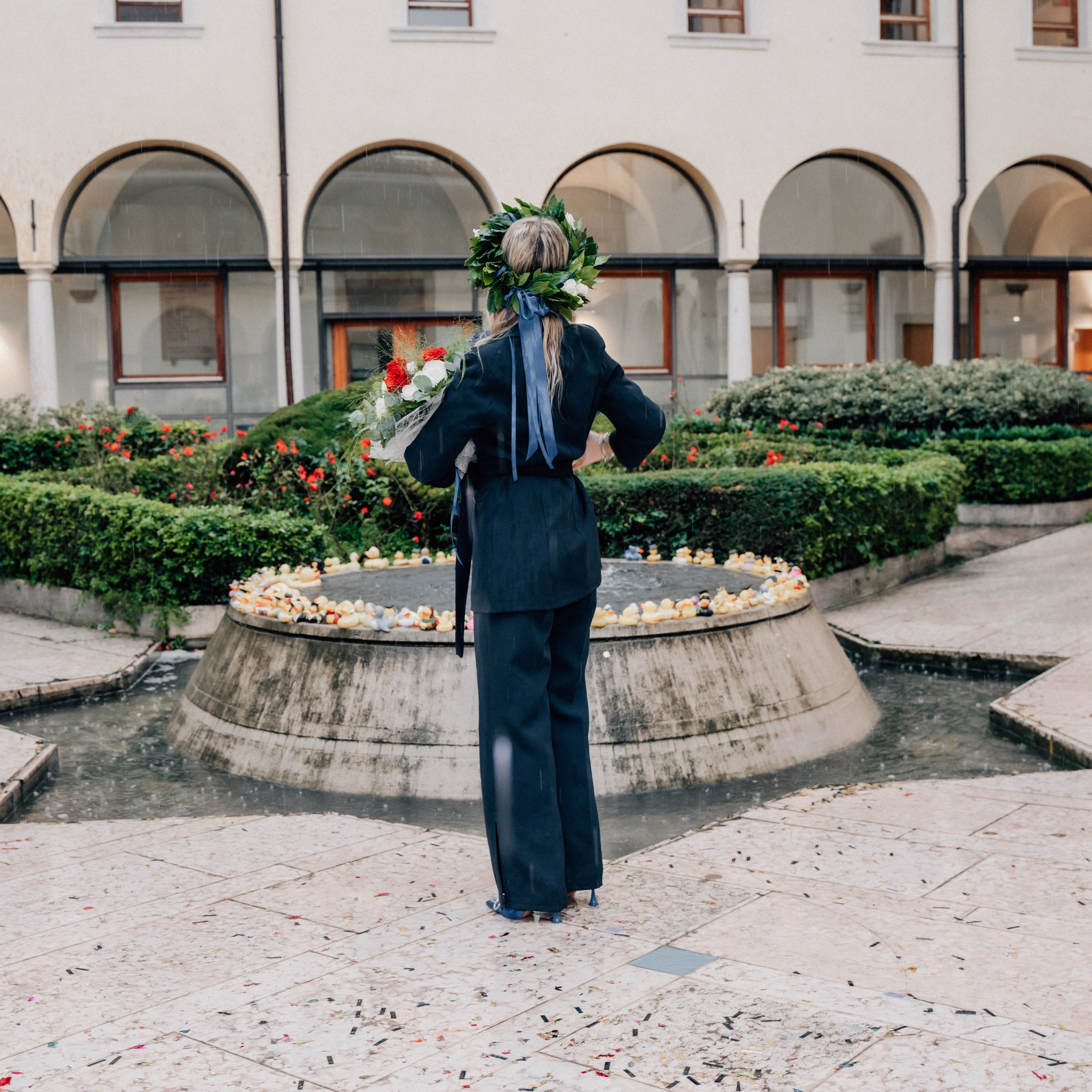 Auguri Dottoressa Bichis!. Luximagepro.com