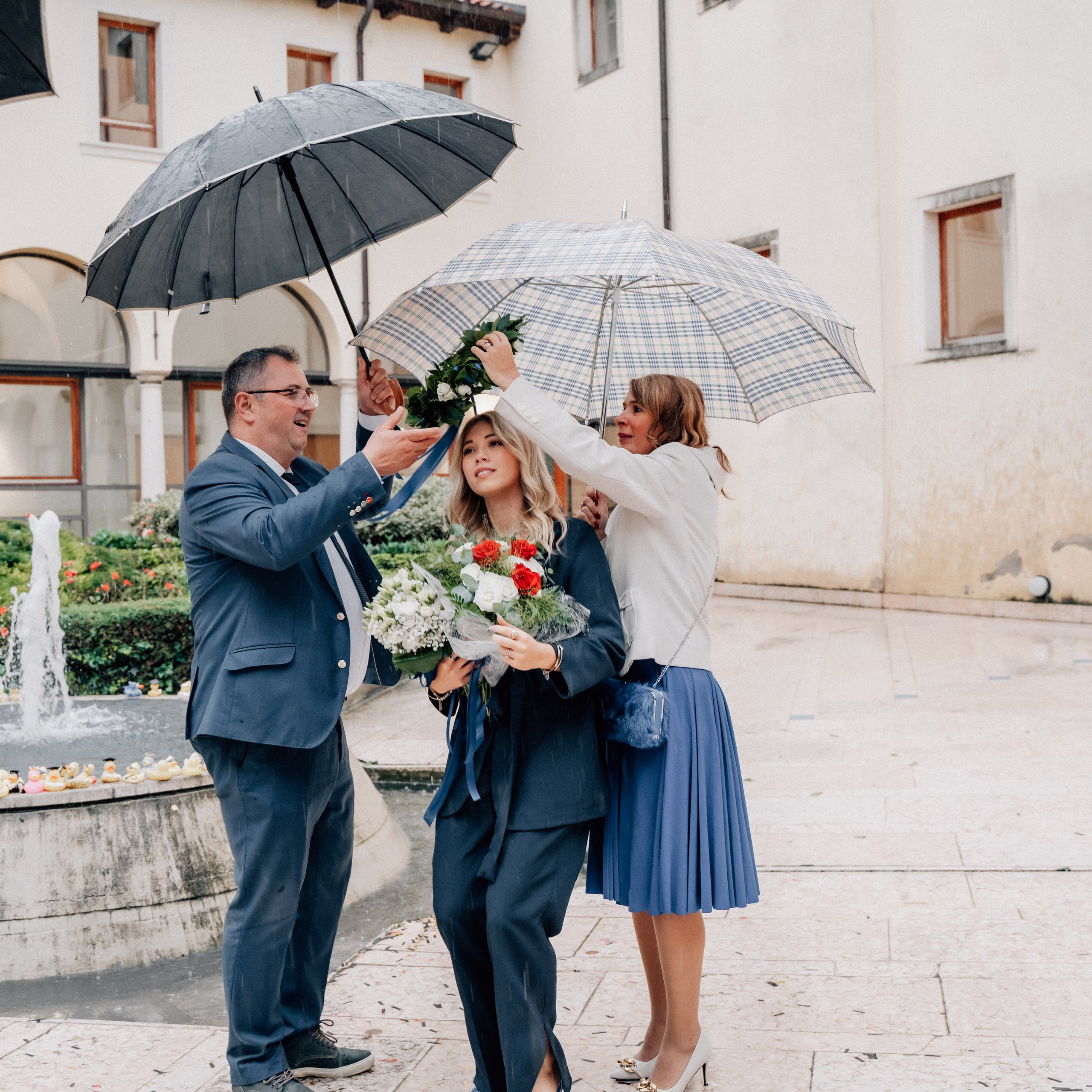 Auguri Dottoressa Bichis!. Luximagepro.com