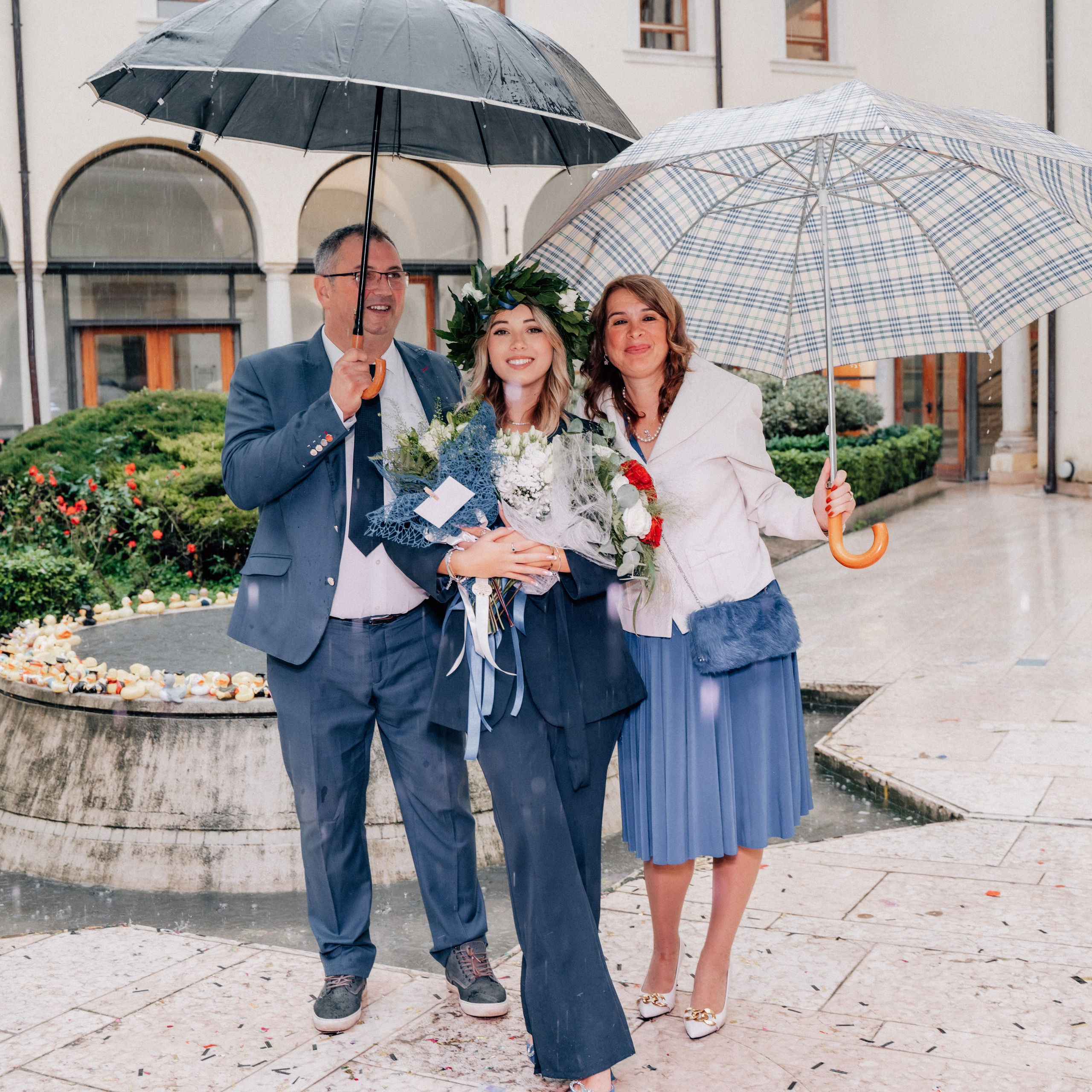 Auguri Dottoressa Bichis!. Luximagepro.com