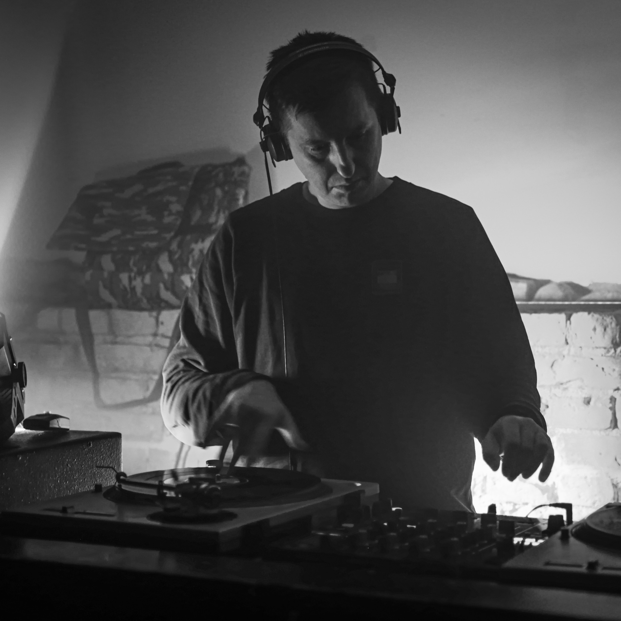 Music Event Photography — Live Shows & Behind the Scenes. Lifestyle & Documentary Photography in Bristol, Bath & London — def0cused