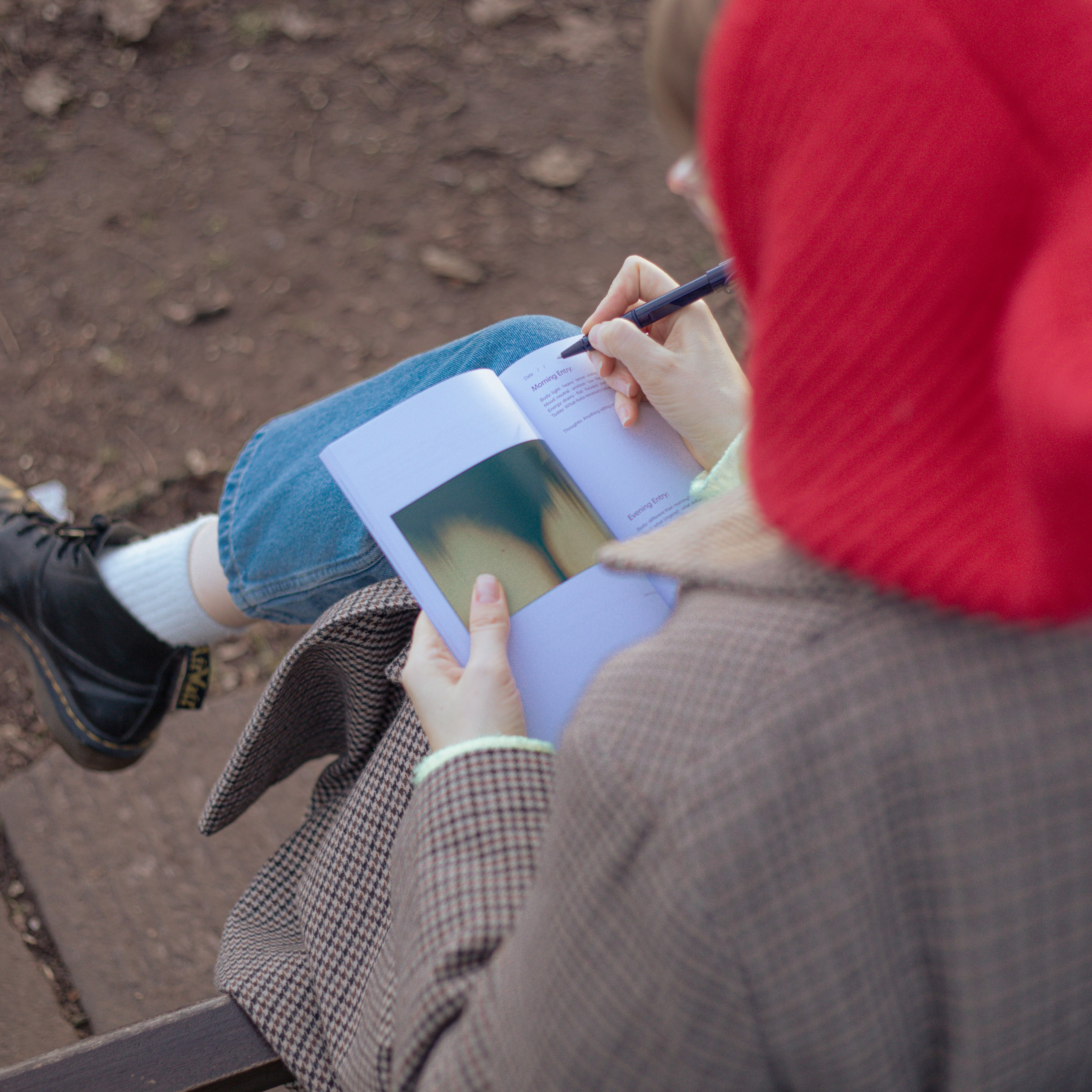 DECONSTRUCTED SILENCE. Lifestyle & Documentary Photography in Bristol, Bath & London — def0cused