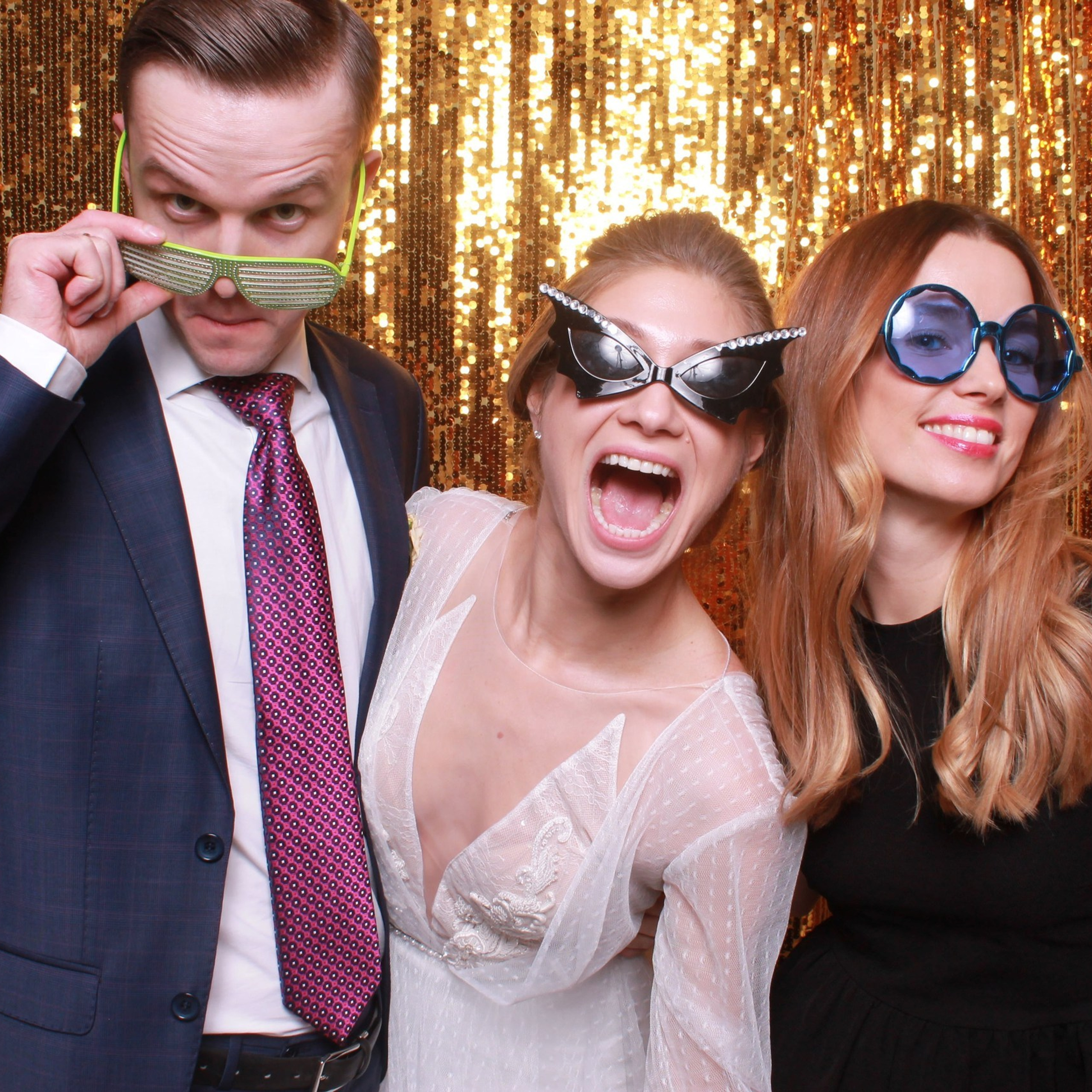 Open Concept PhotoBooth Rental “Top orders” — 3h. Madhurina photography