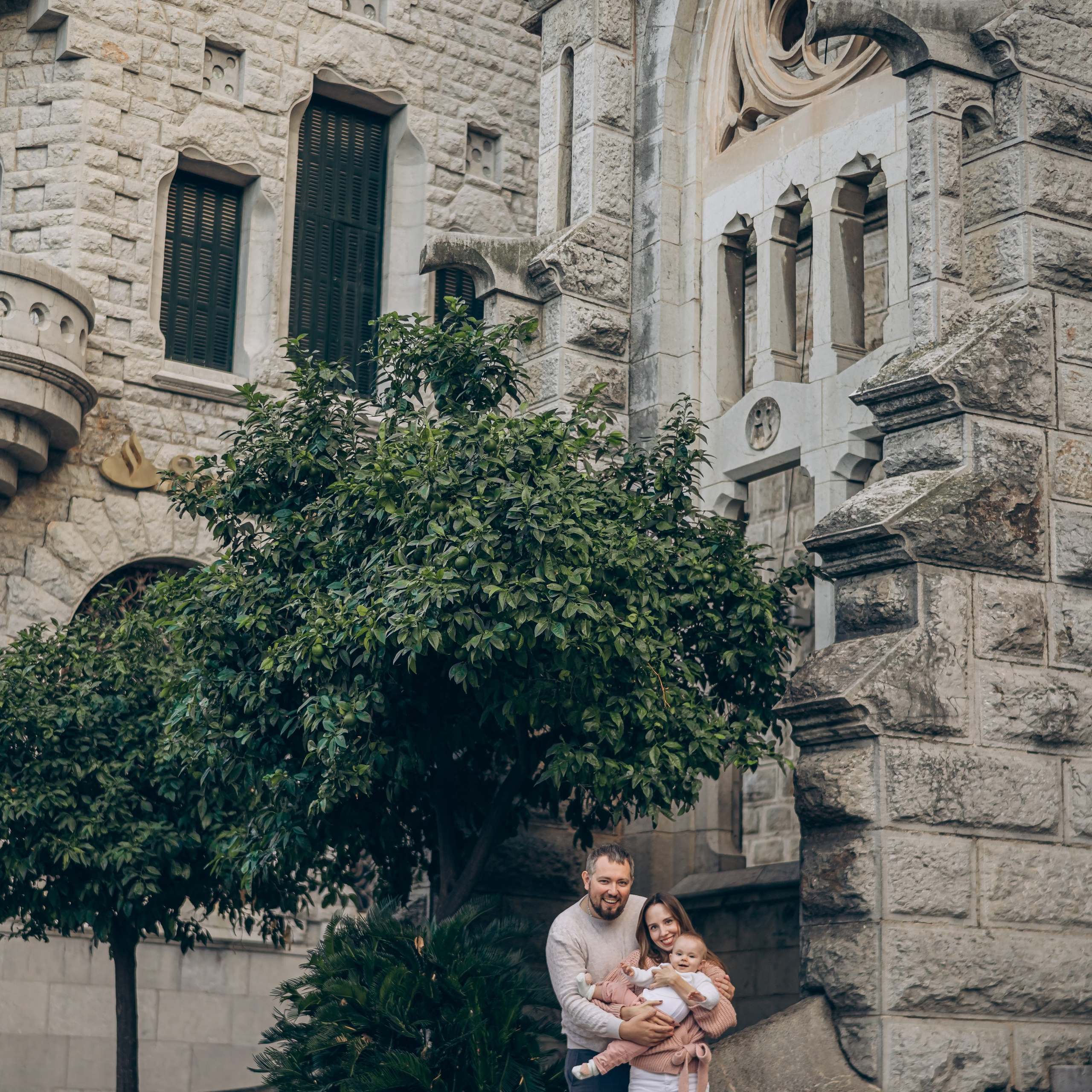 Love is all around Olivia