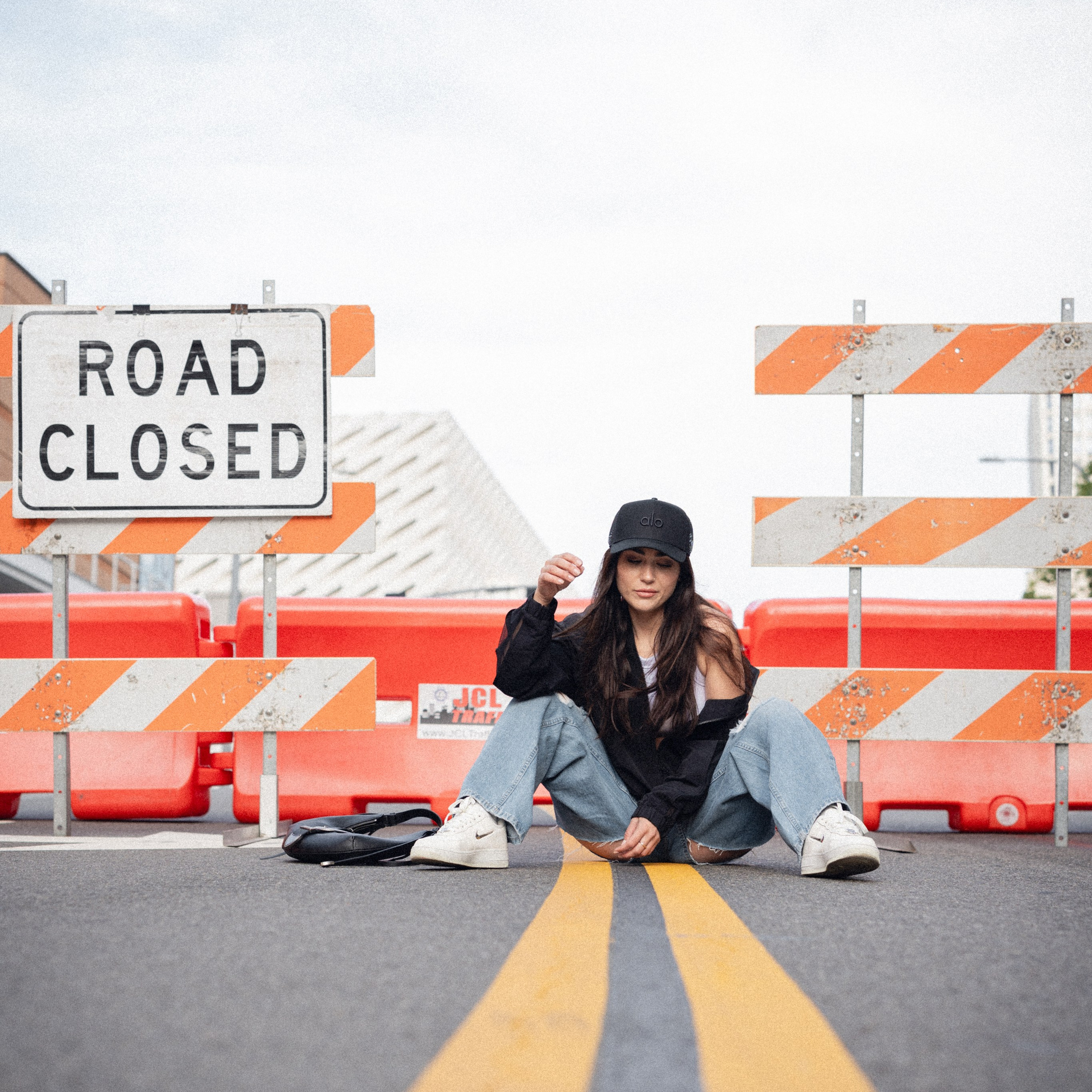 Downtown Vibe. Woman portrait photo session