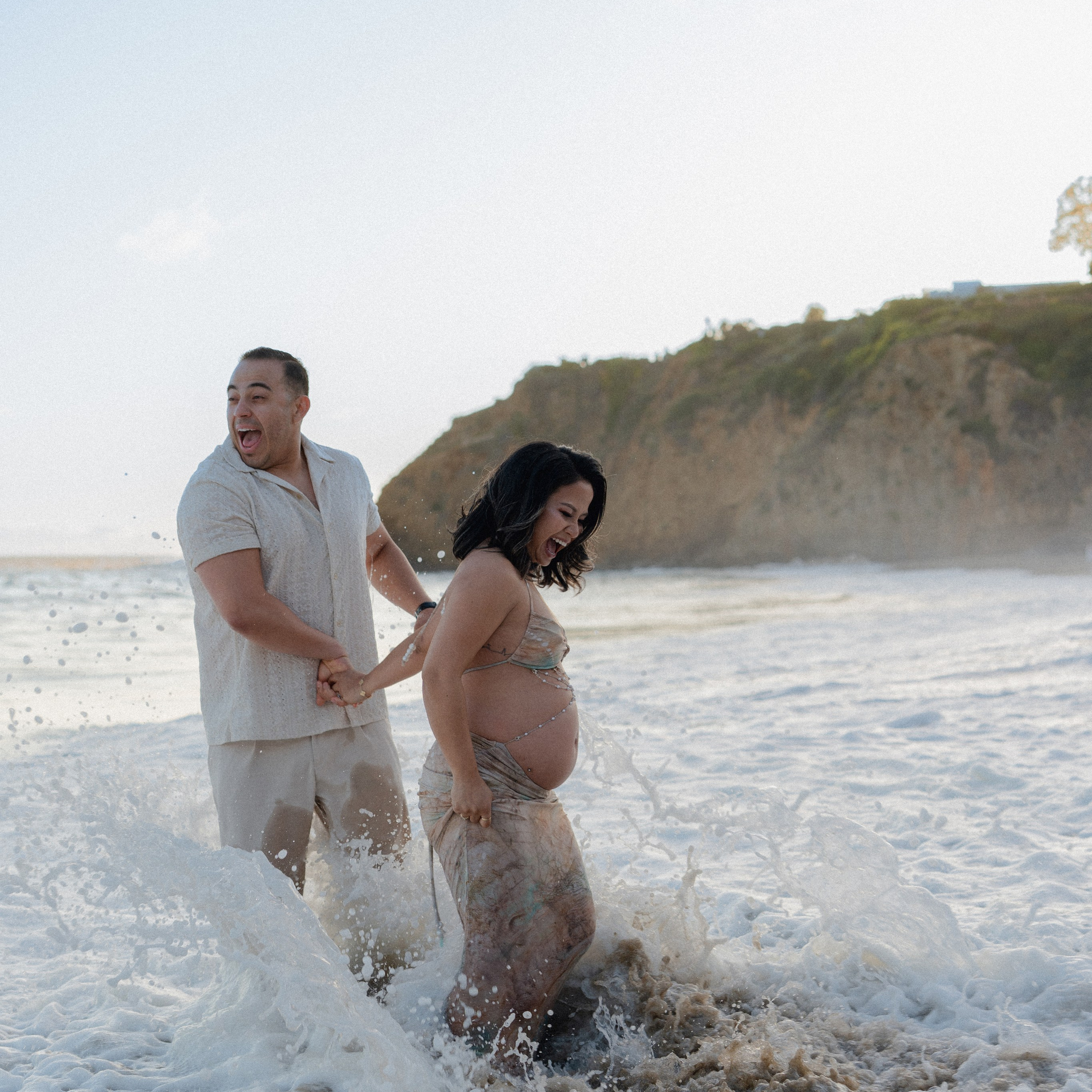 Gelli Ann & Paul. Pure love and a pregnancy shoot