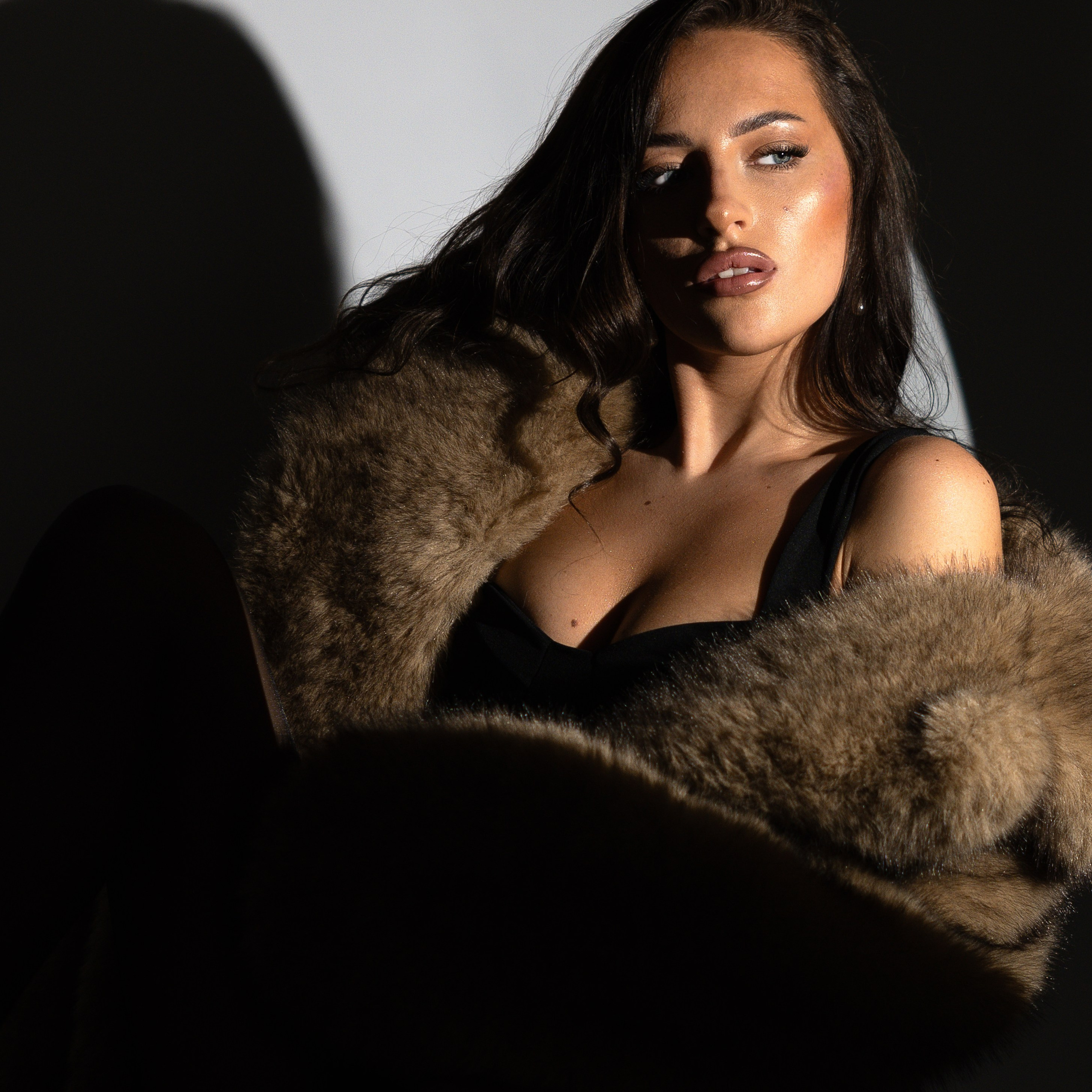 Page. Women’s photographer in Coventry, UK. Boudoir and portraits are my focus; I also capture couples, mini weddings, maternity & newborns