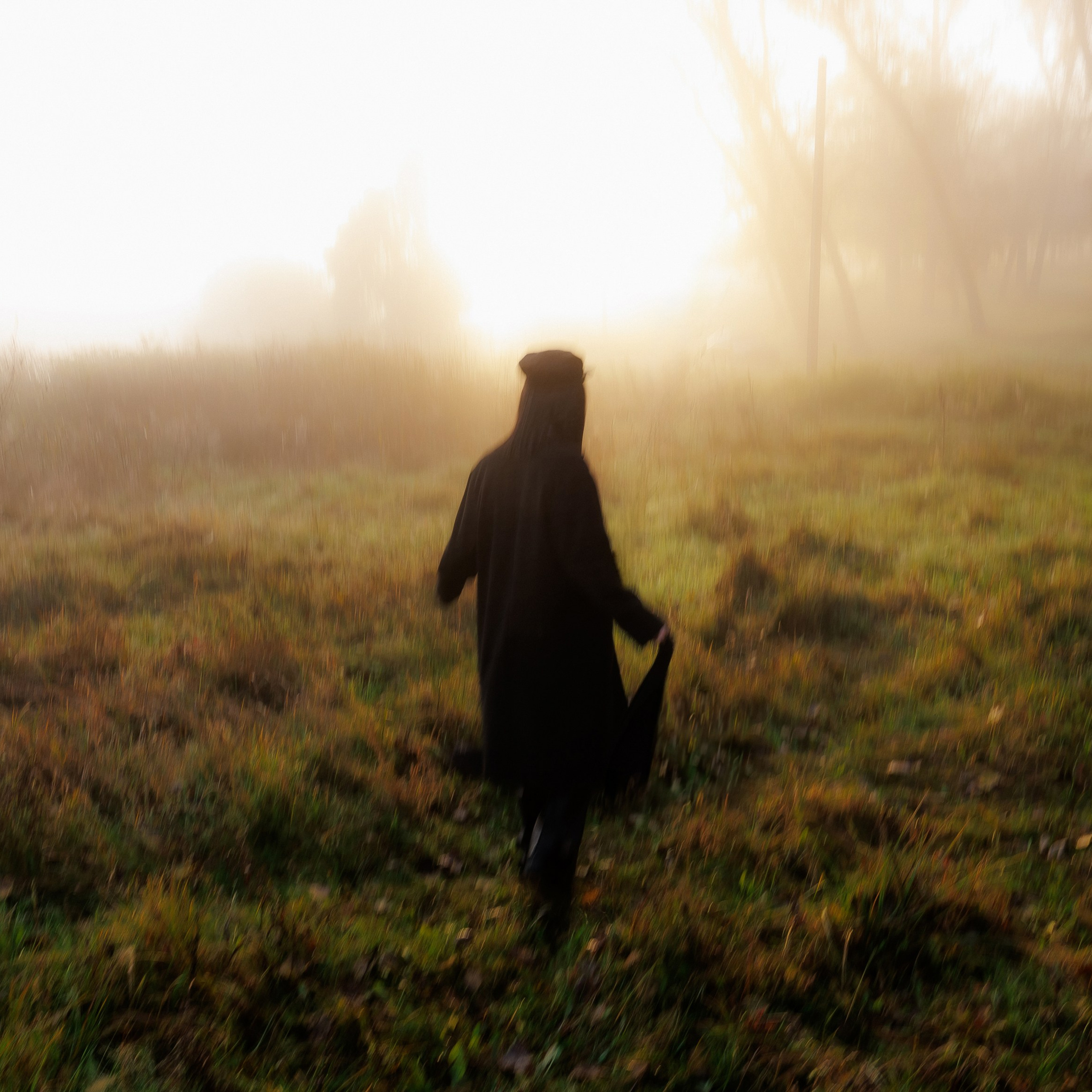 MARIANA — AUTUMN TIME