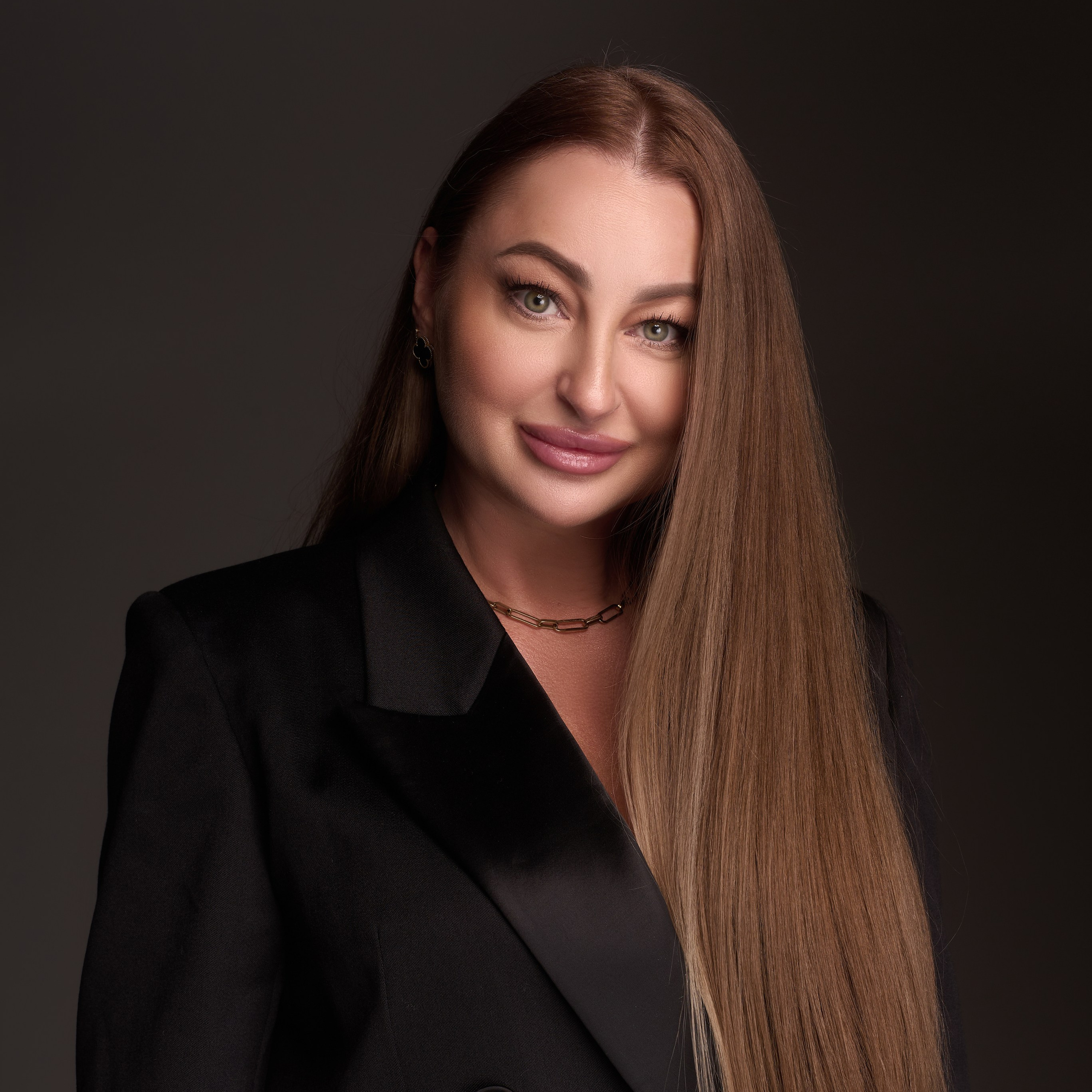 Client Testimonials — Photography Reviews | Alisa Postnykova. Portrait & Fashion Photographer | Сannes, Paris, Monaco, Dubai, Kyiv — - Alisa Postnykova