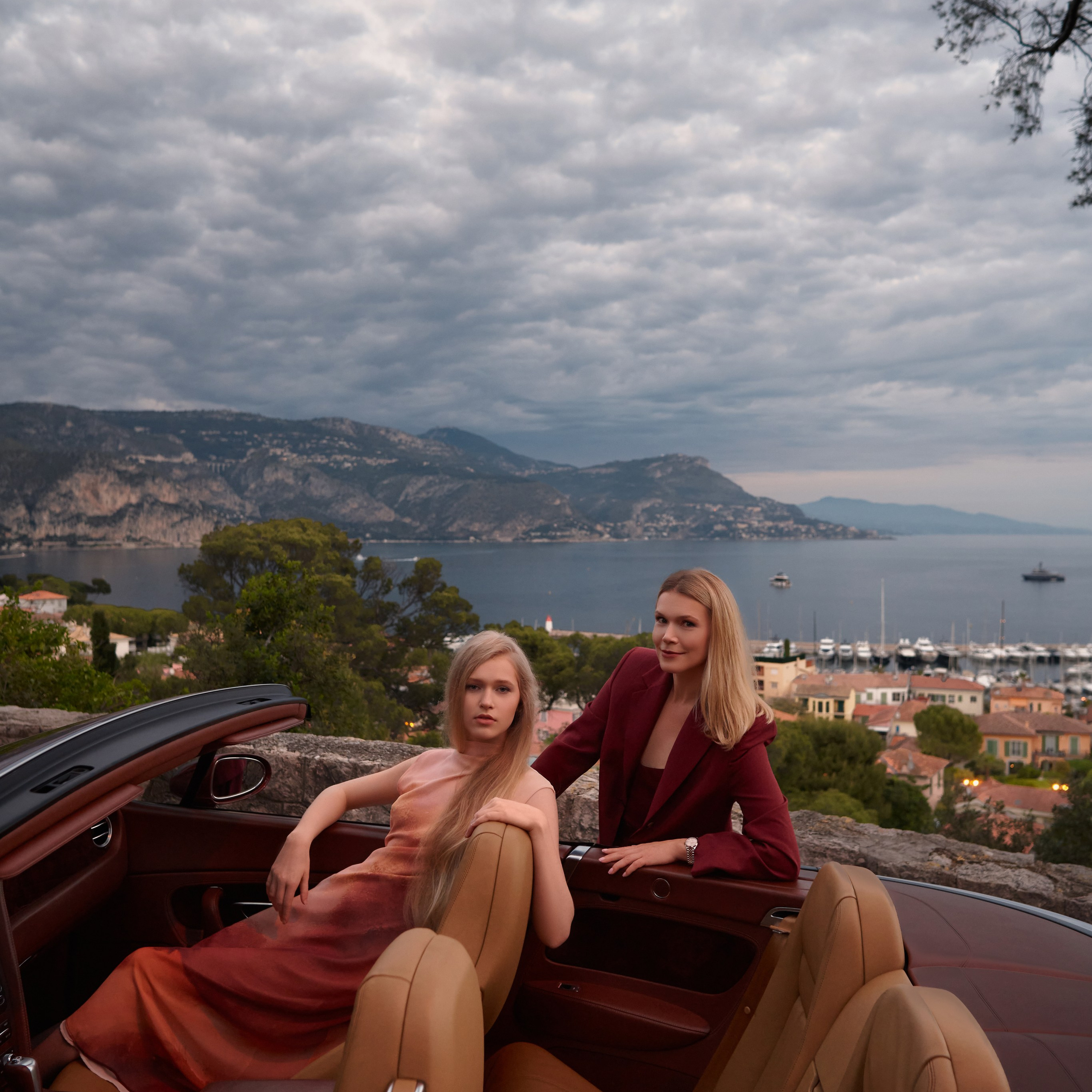 Alina & Anjelika, Beaulieu-sur-Mer