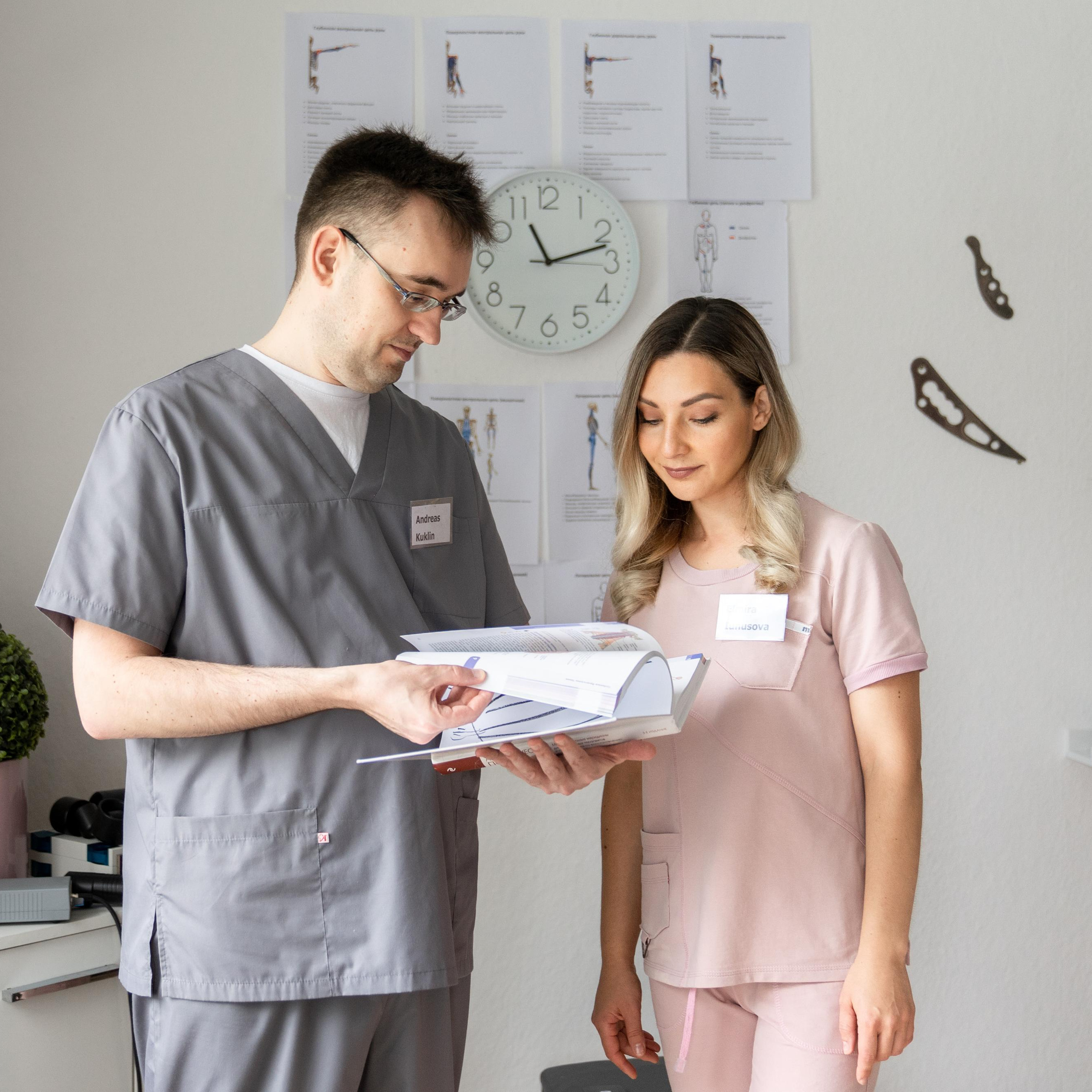 Kinesiotherapie. Fotoshooting Hannover Region, Bremen, Hamburg Fotograf - Natalia Mruck